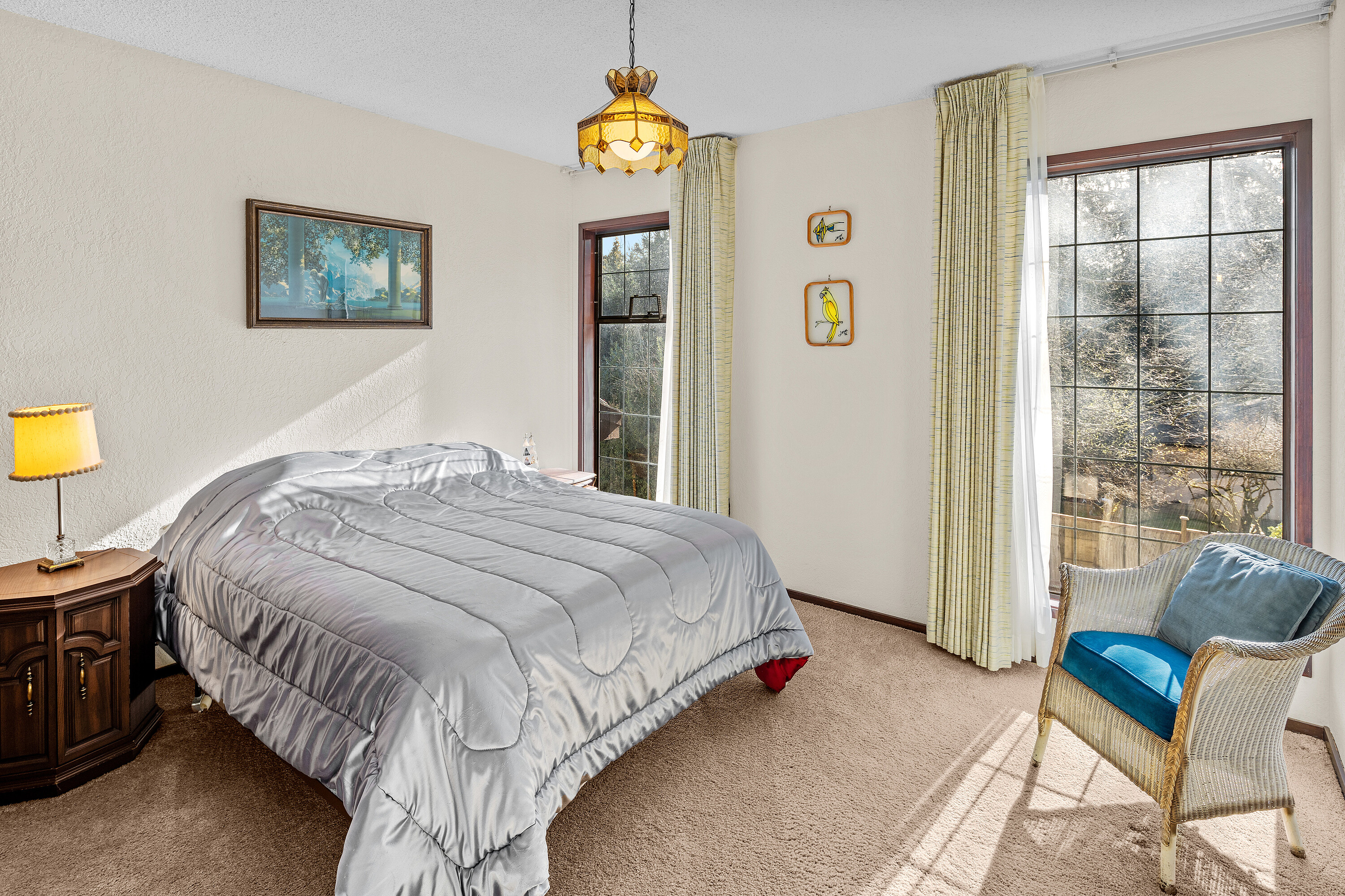 2306 Greenlands Road