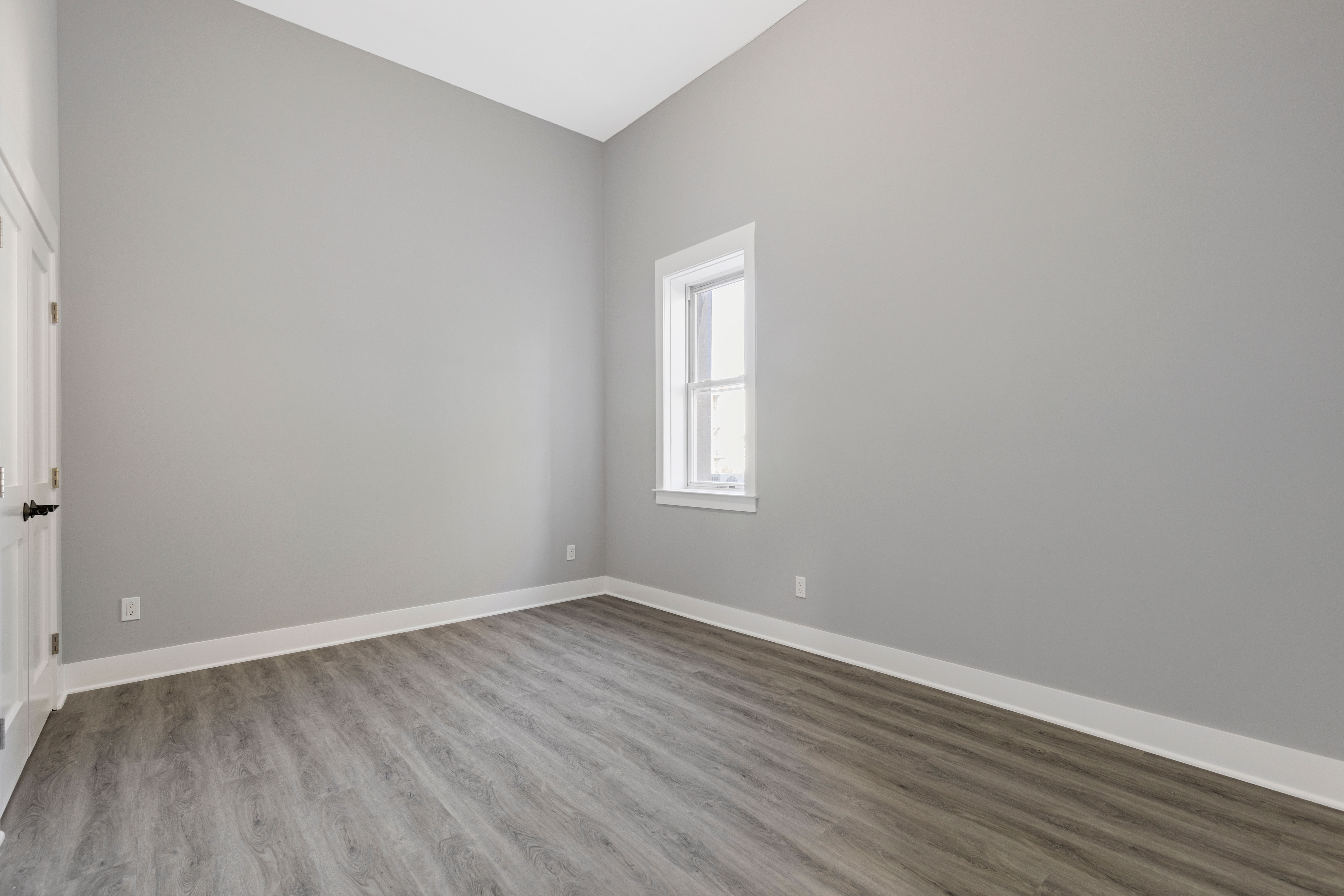 47 Beekman Avenue 22
