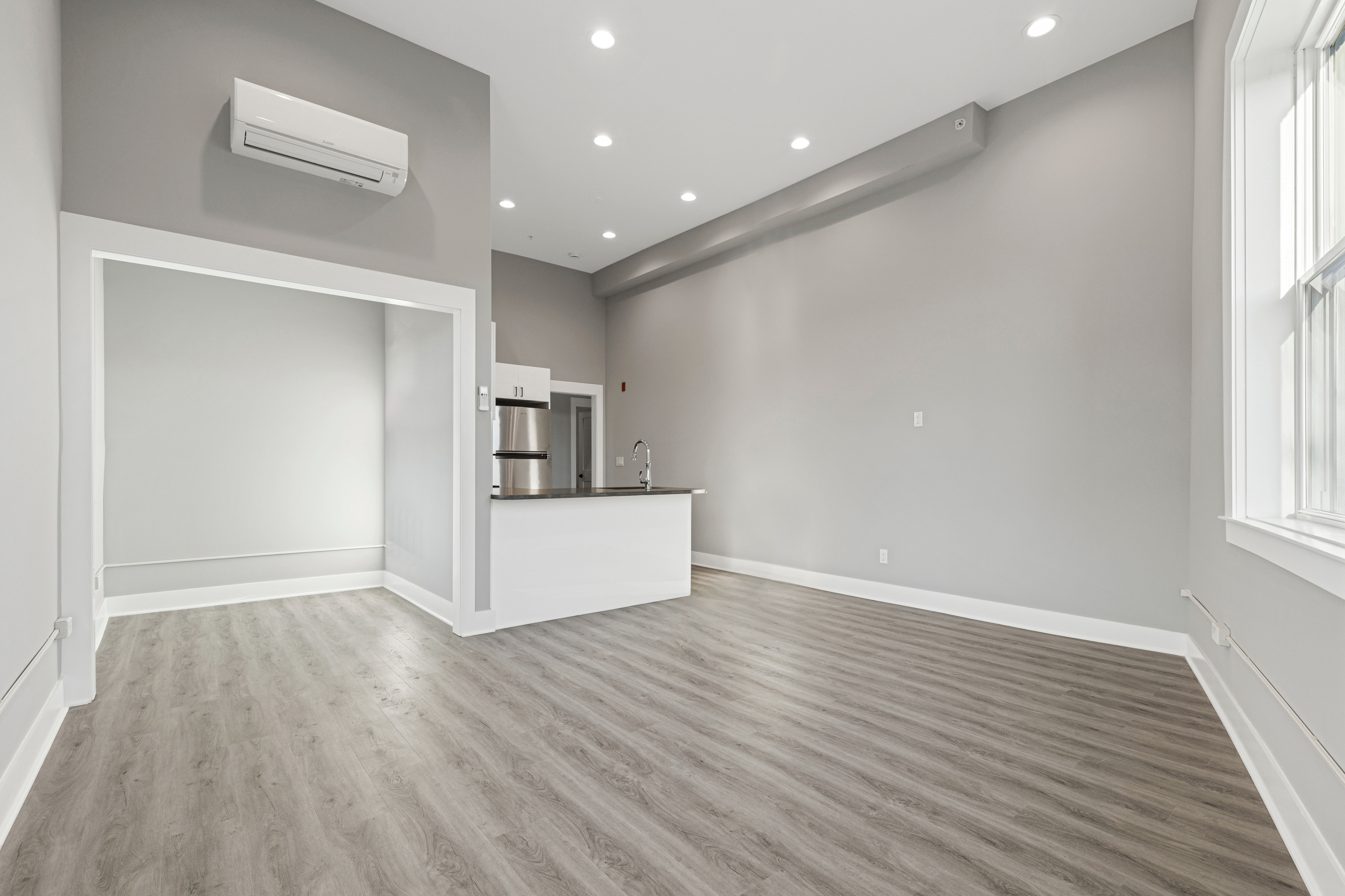 47 Beekman Avenue 31