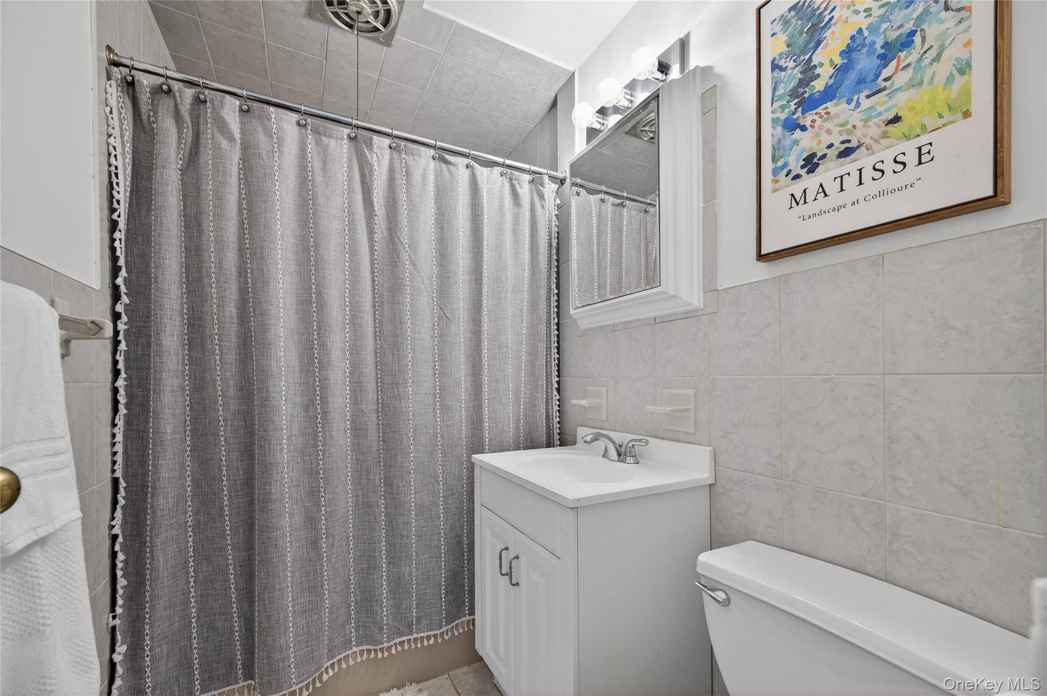 1 Toms Point Lane Unit# apt C Building 1