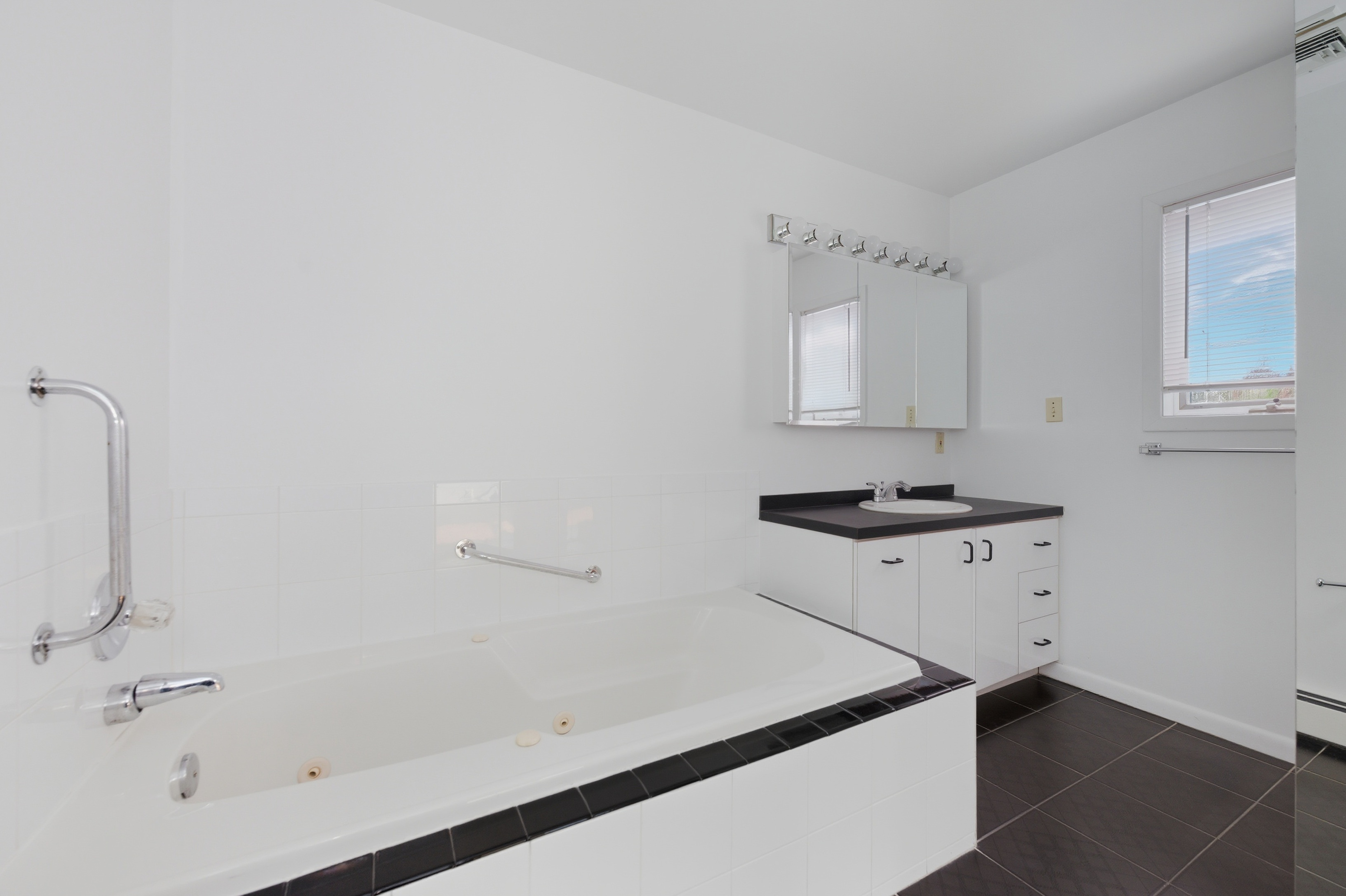 113 Belmont Avenue