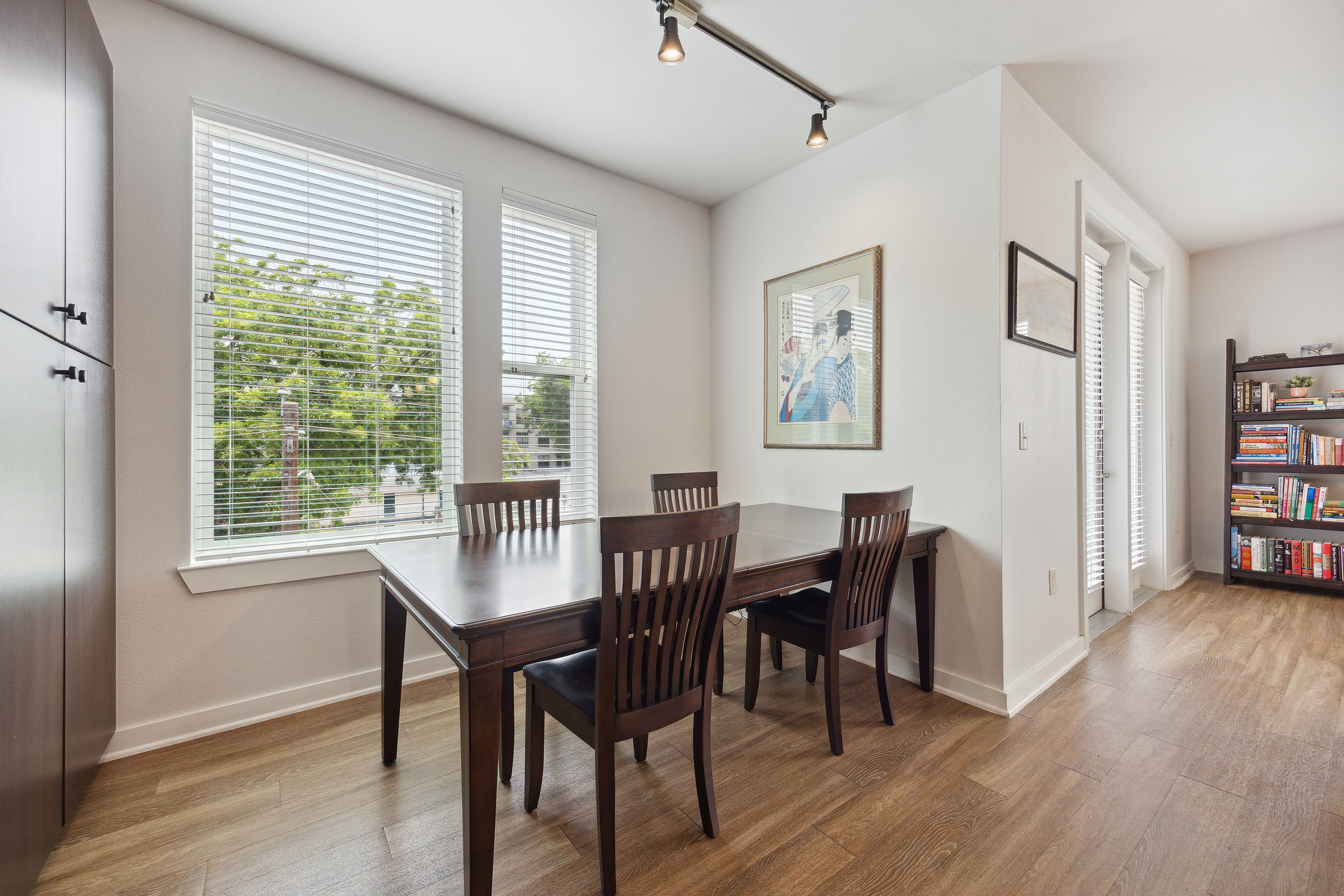 1900 Barton Springs Road #4045 