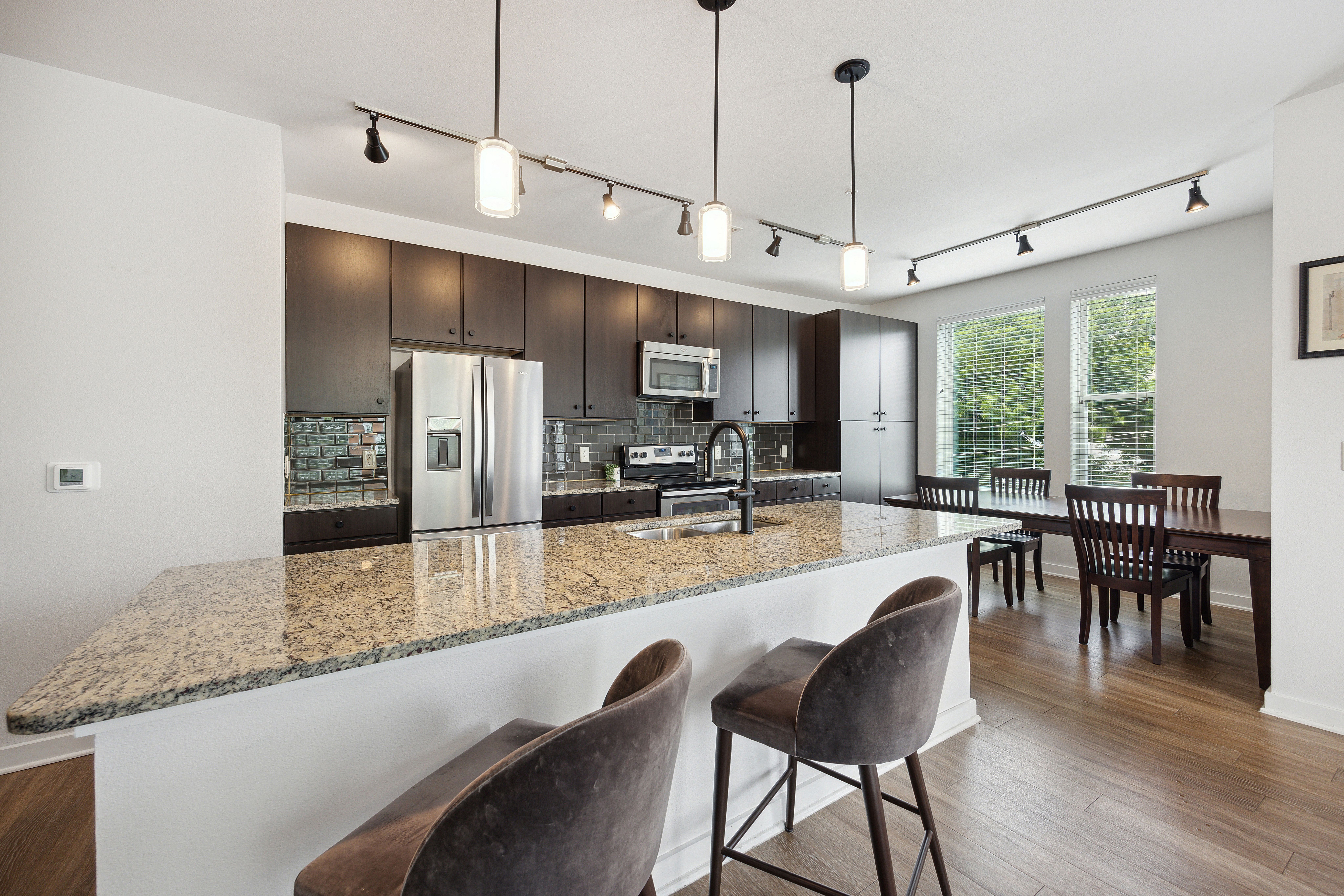 1900 Barton Springs Road #4045 