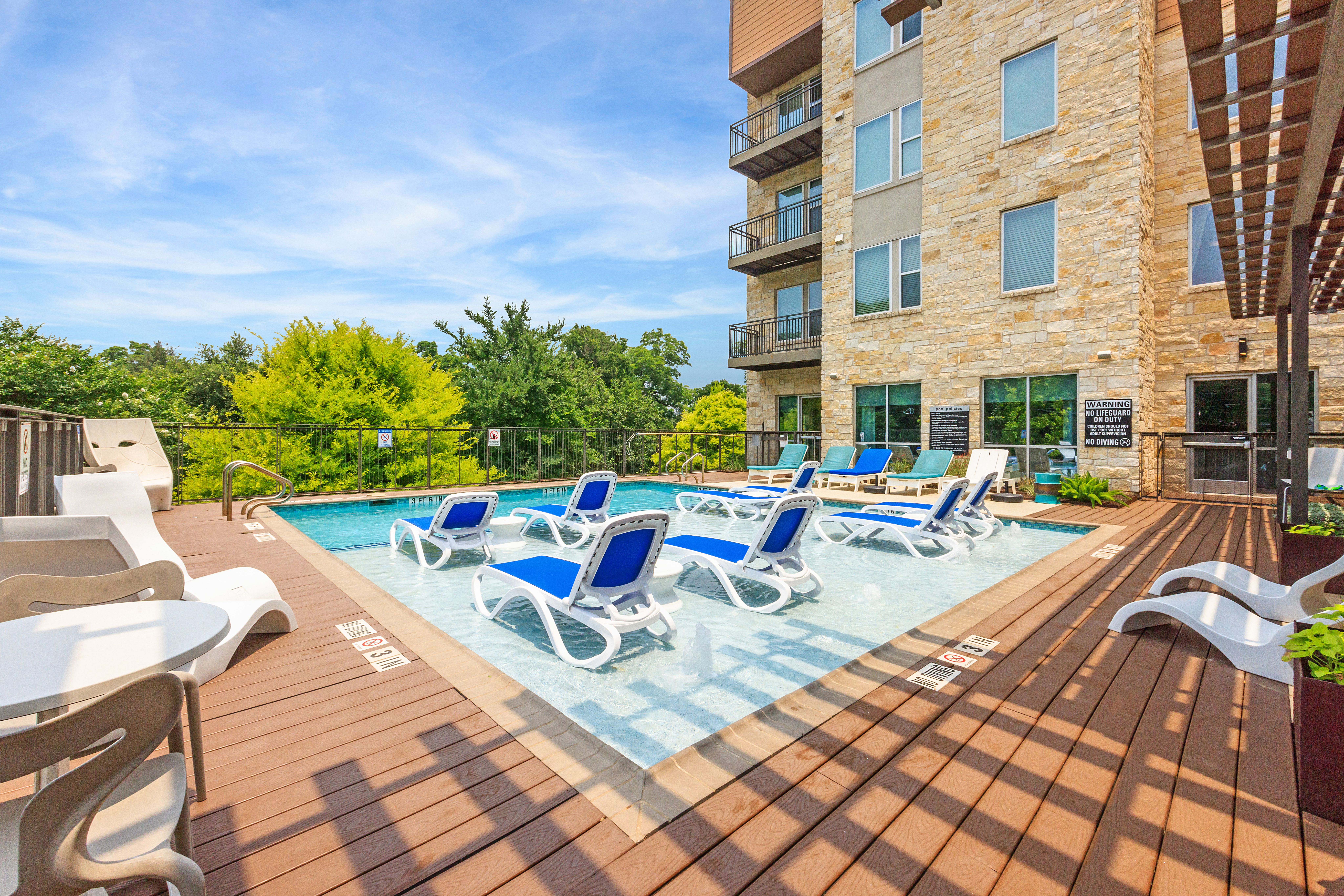1900 Barton Springs Road #4045 