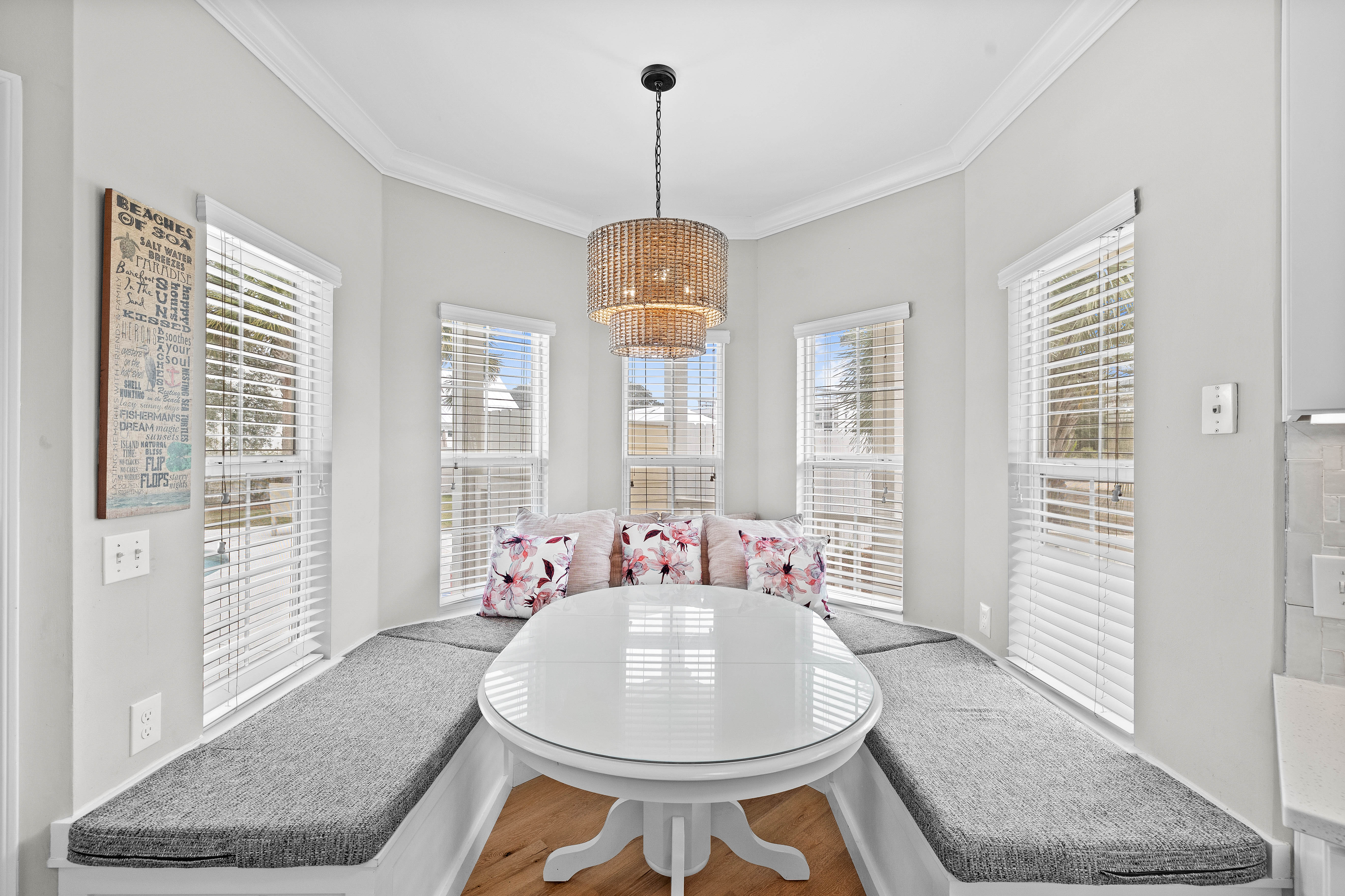 208 North Wall Street 