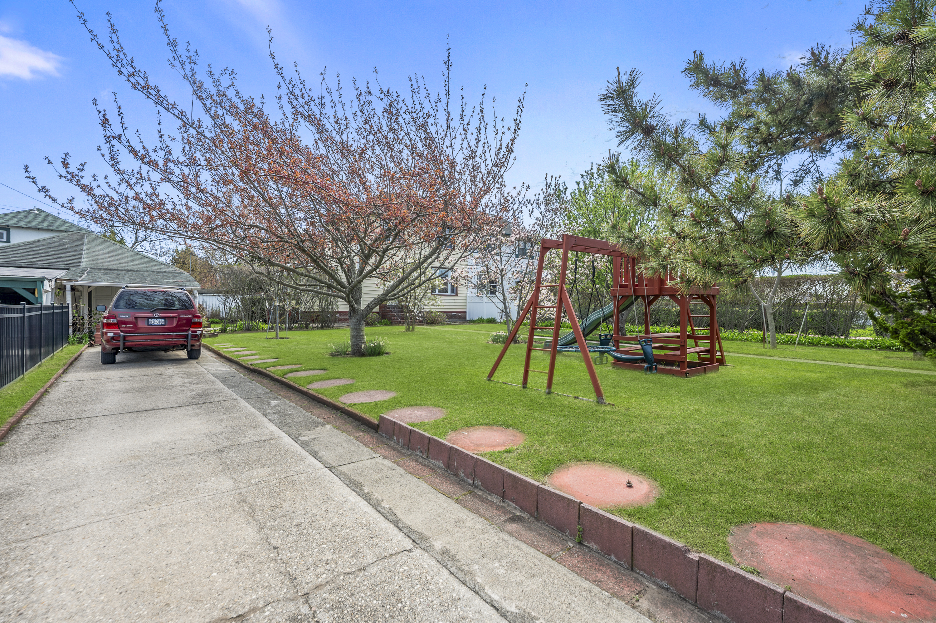 136 Lido Boulevard