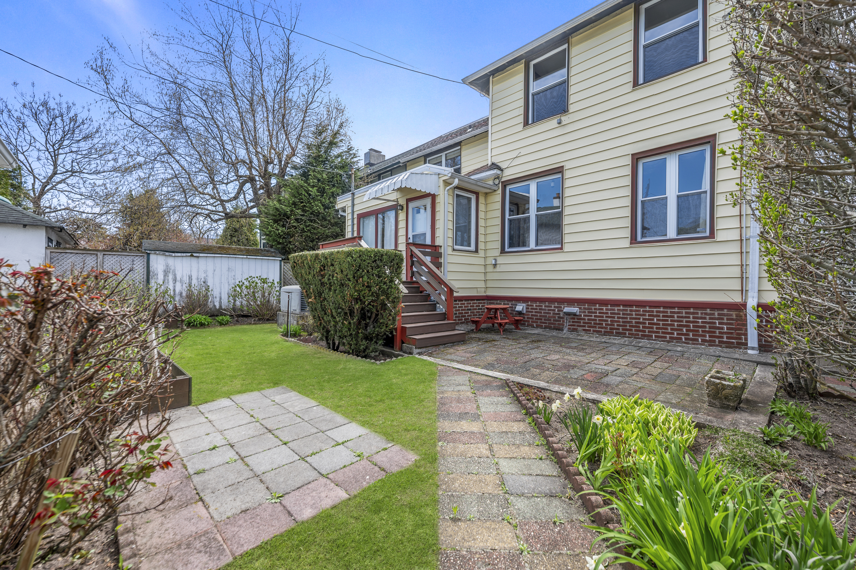 136 Lido Boulevard