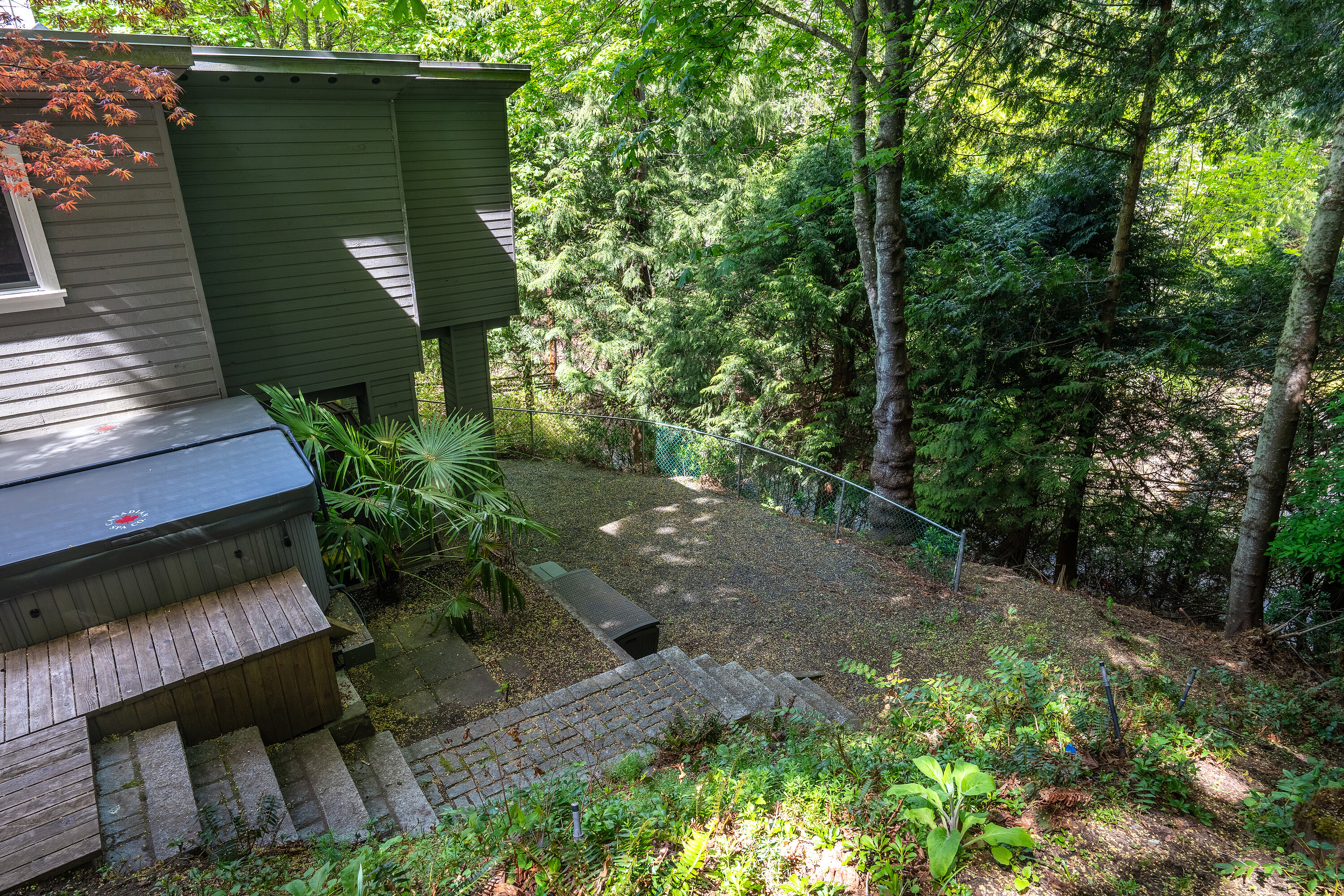 901 Haliburton Road