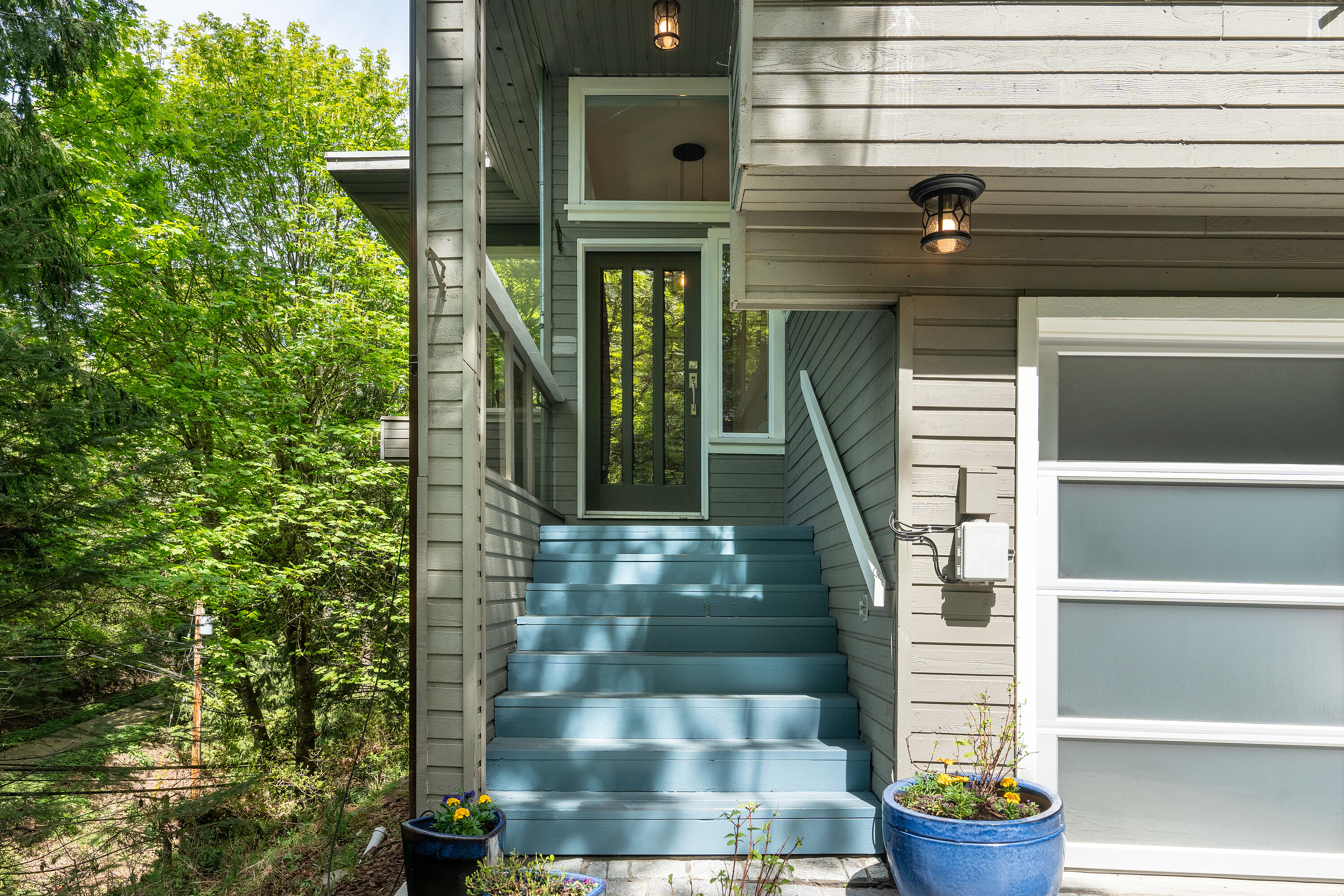 901 Haliburton Road