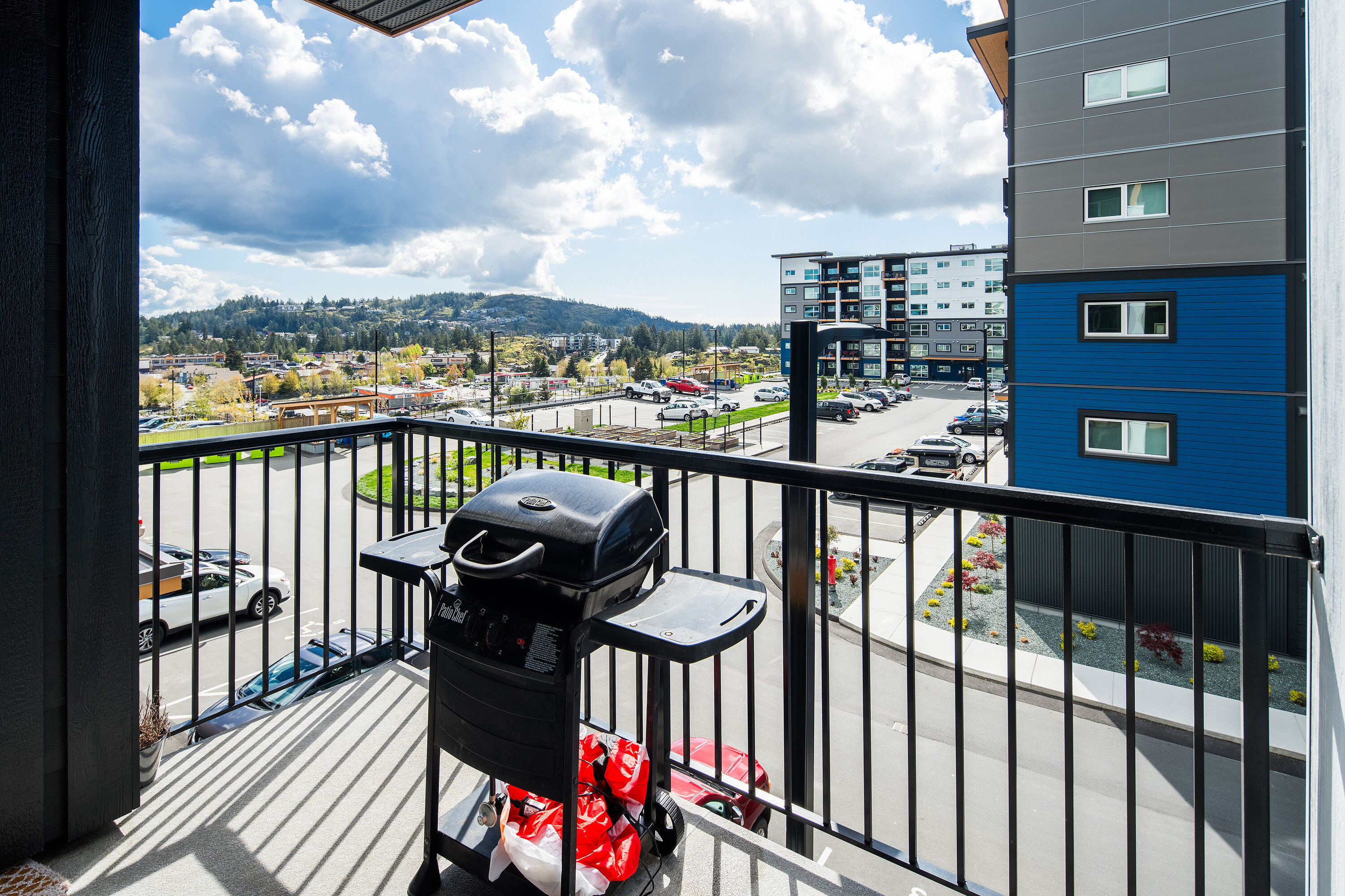 304-2461 Gateway Road