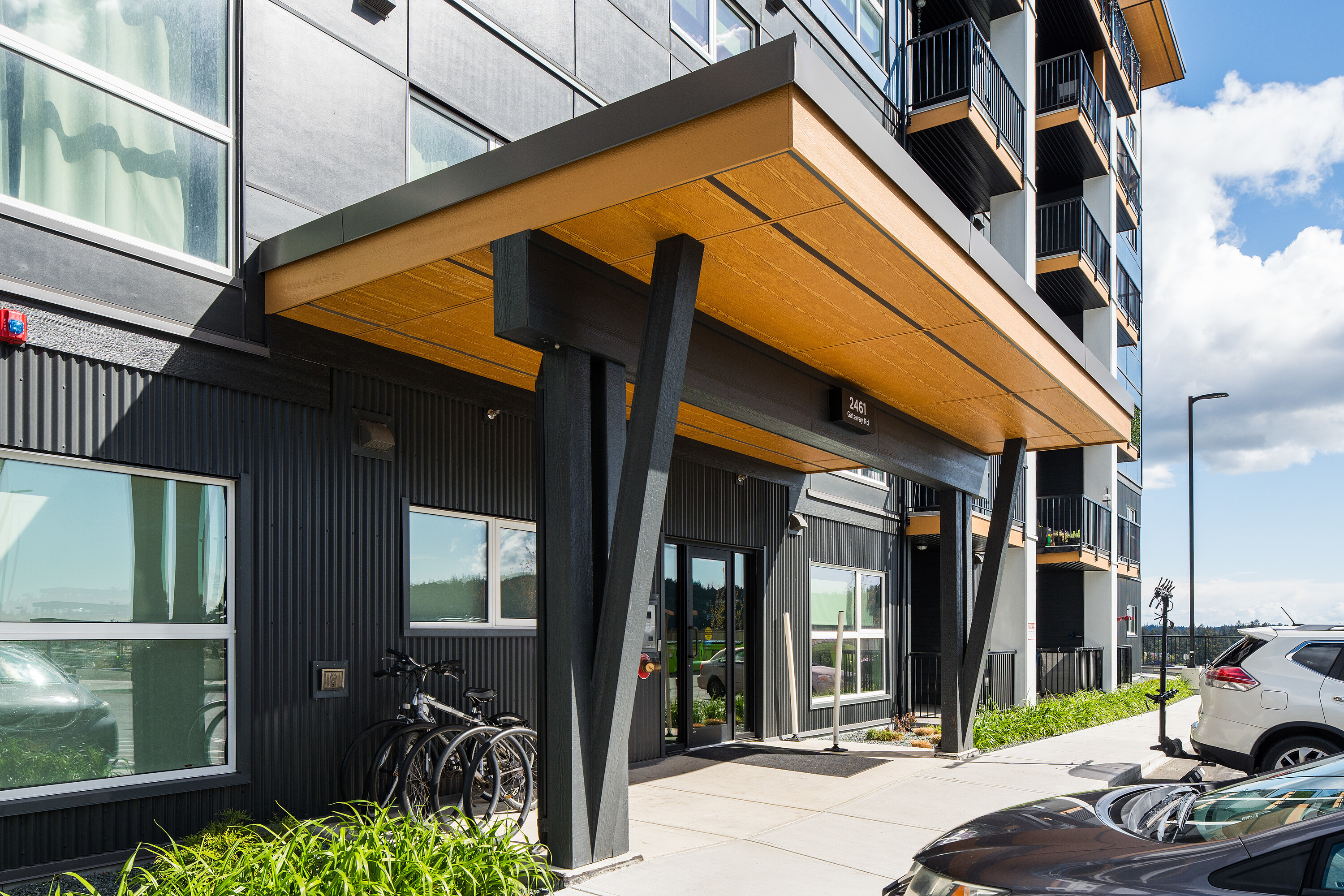 304-2461 Gateway Road