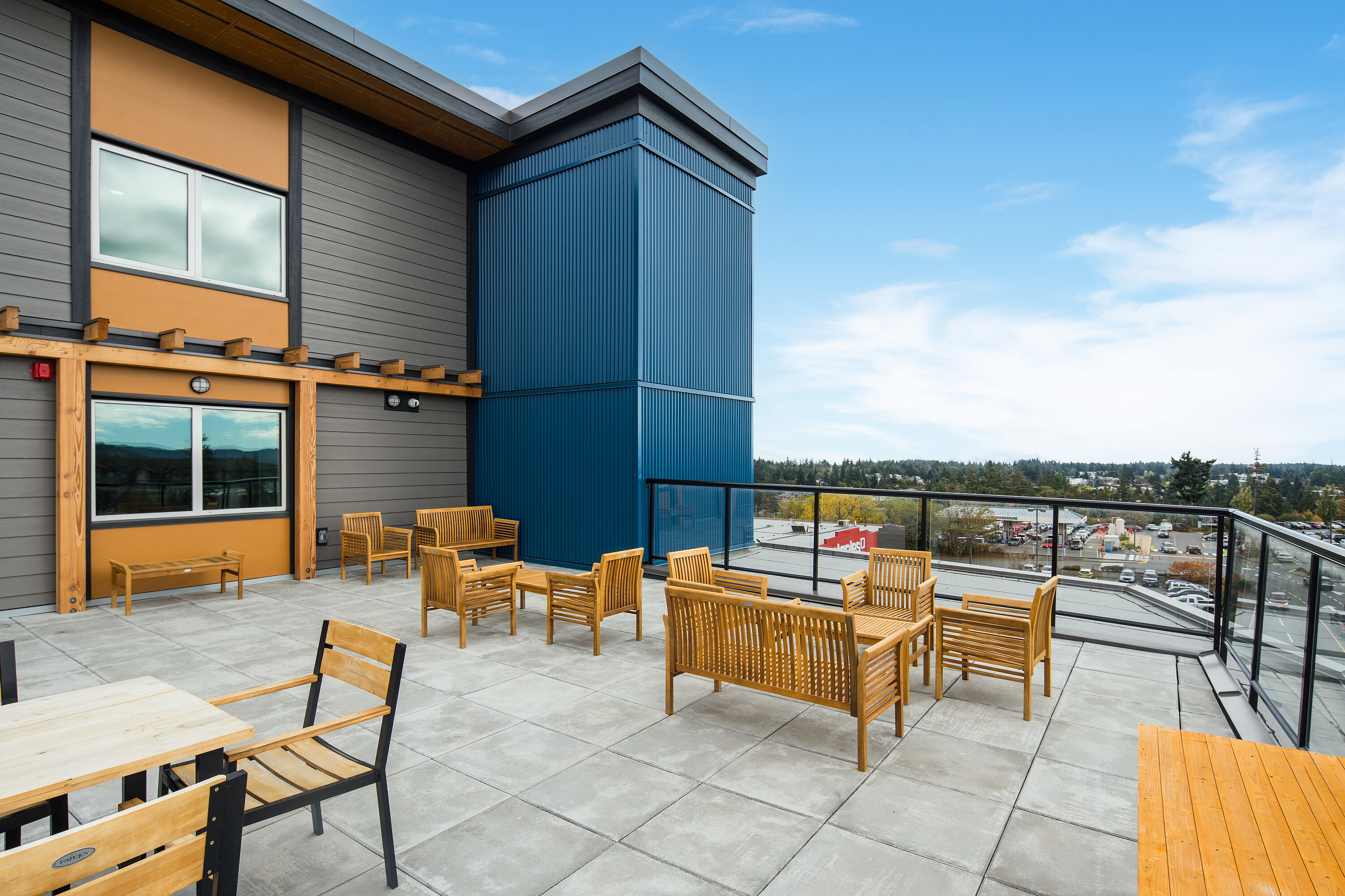 304-2461 Gateway Road