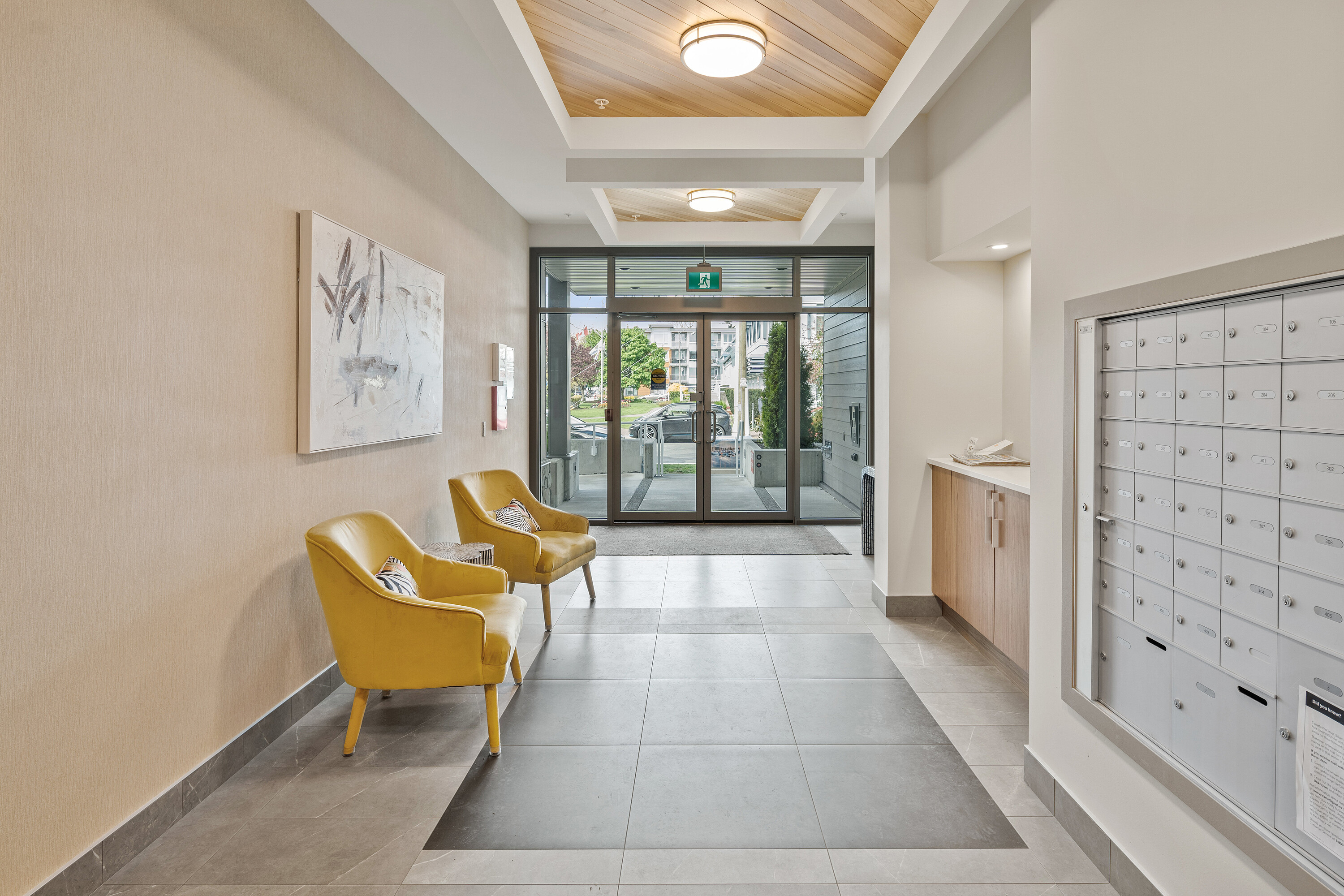 306-9861 Third Street