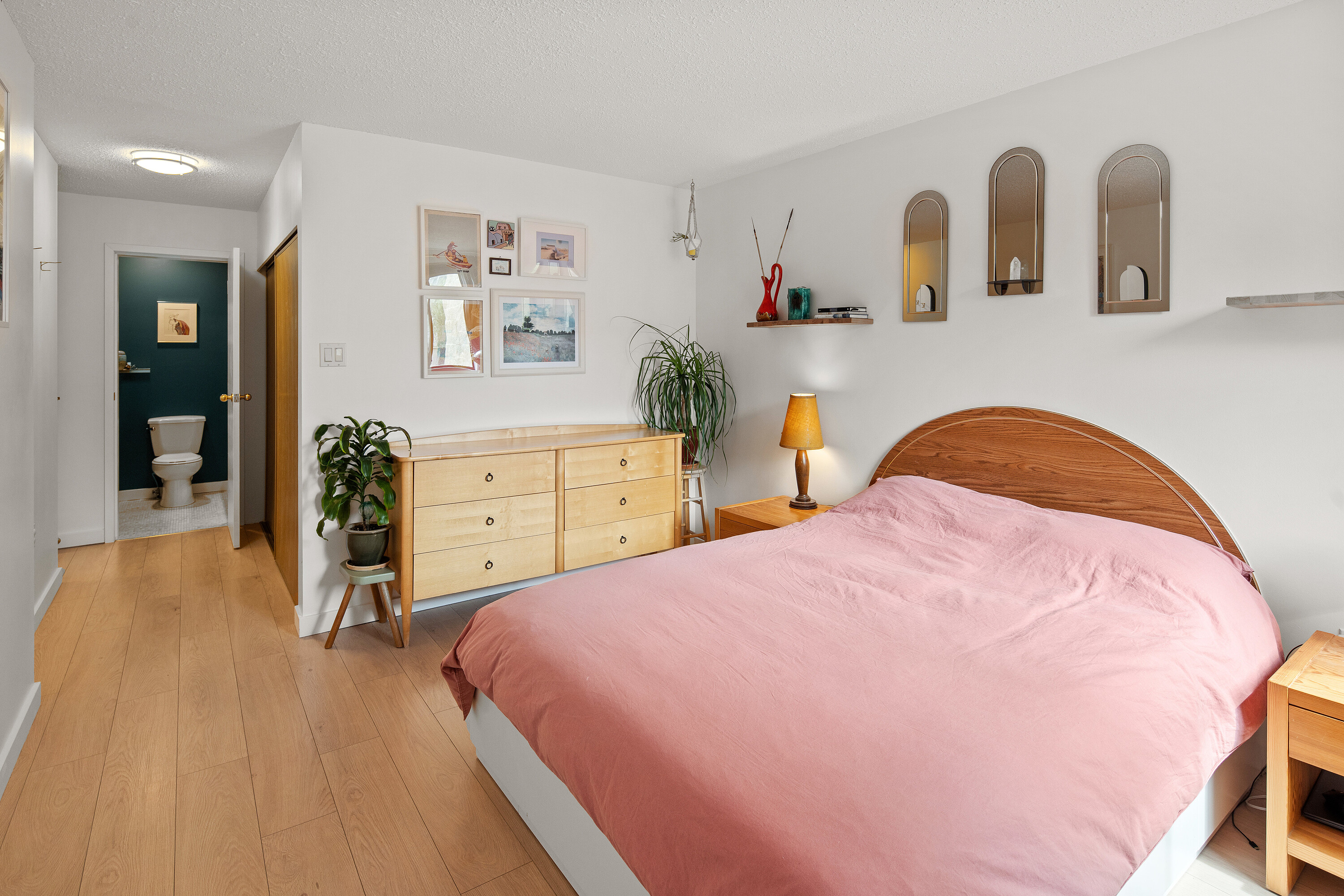 302-1745 Leighton Road