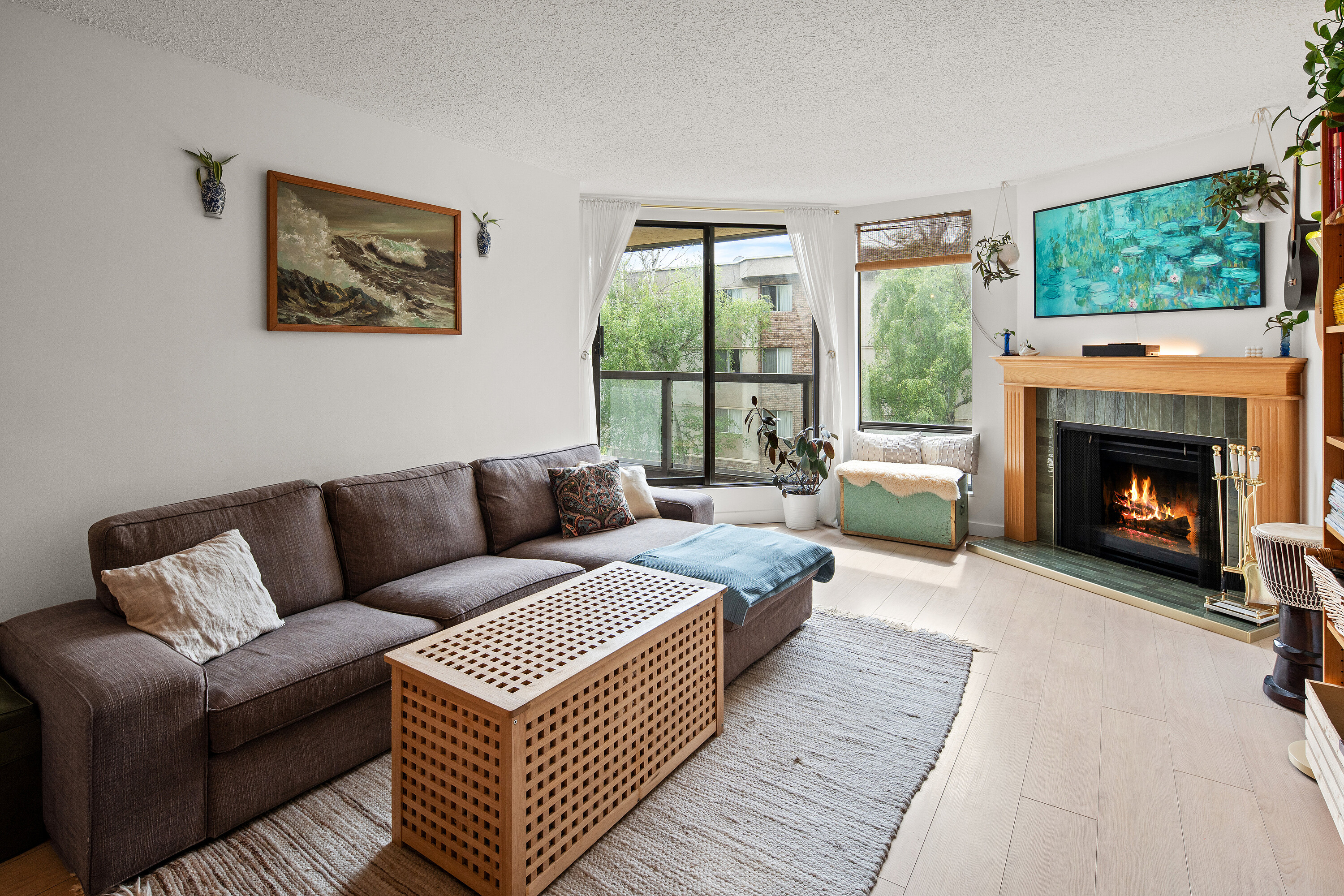 302-1745 Leighton Road