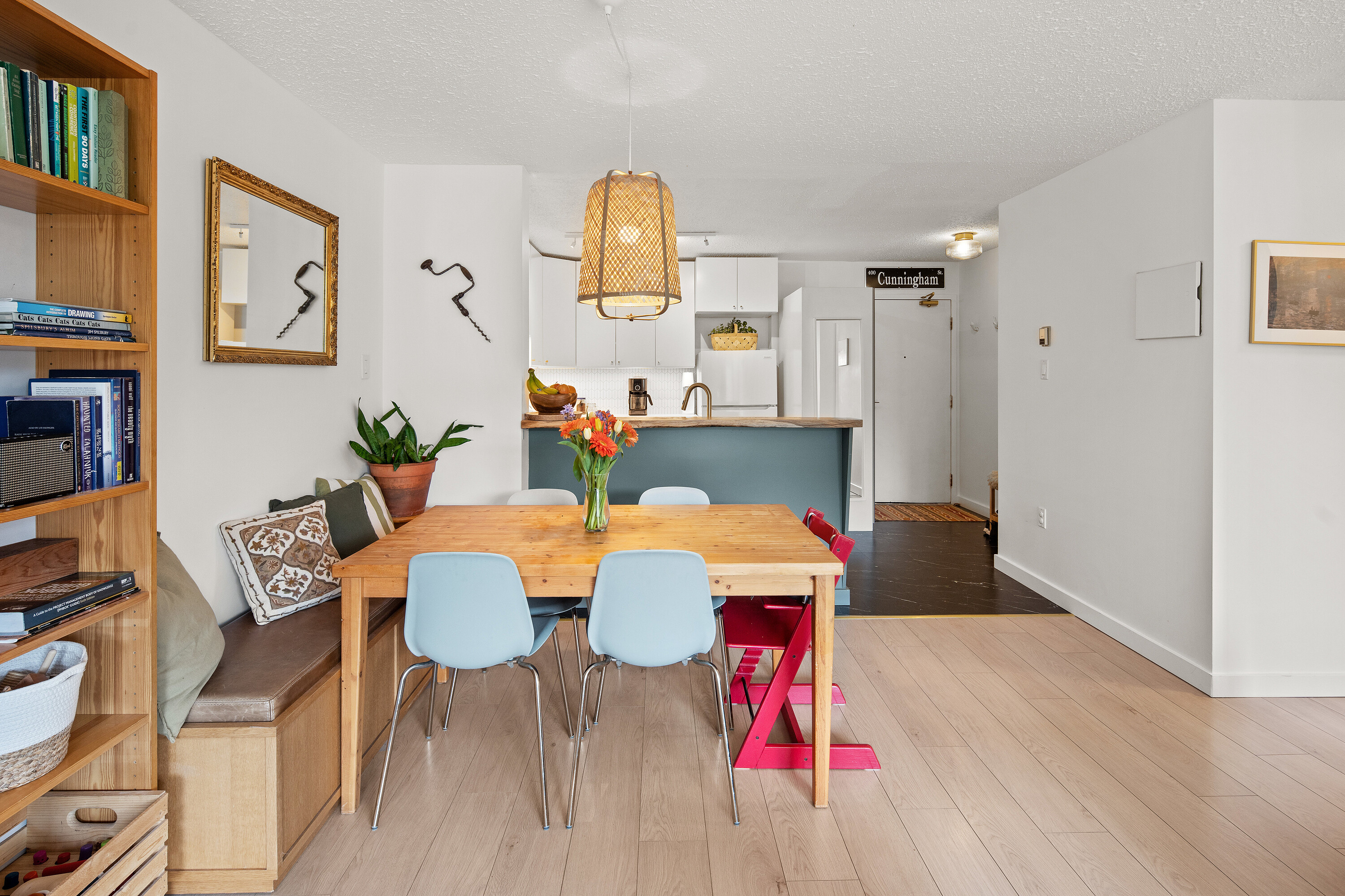 302-1745 Leighton Road