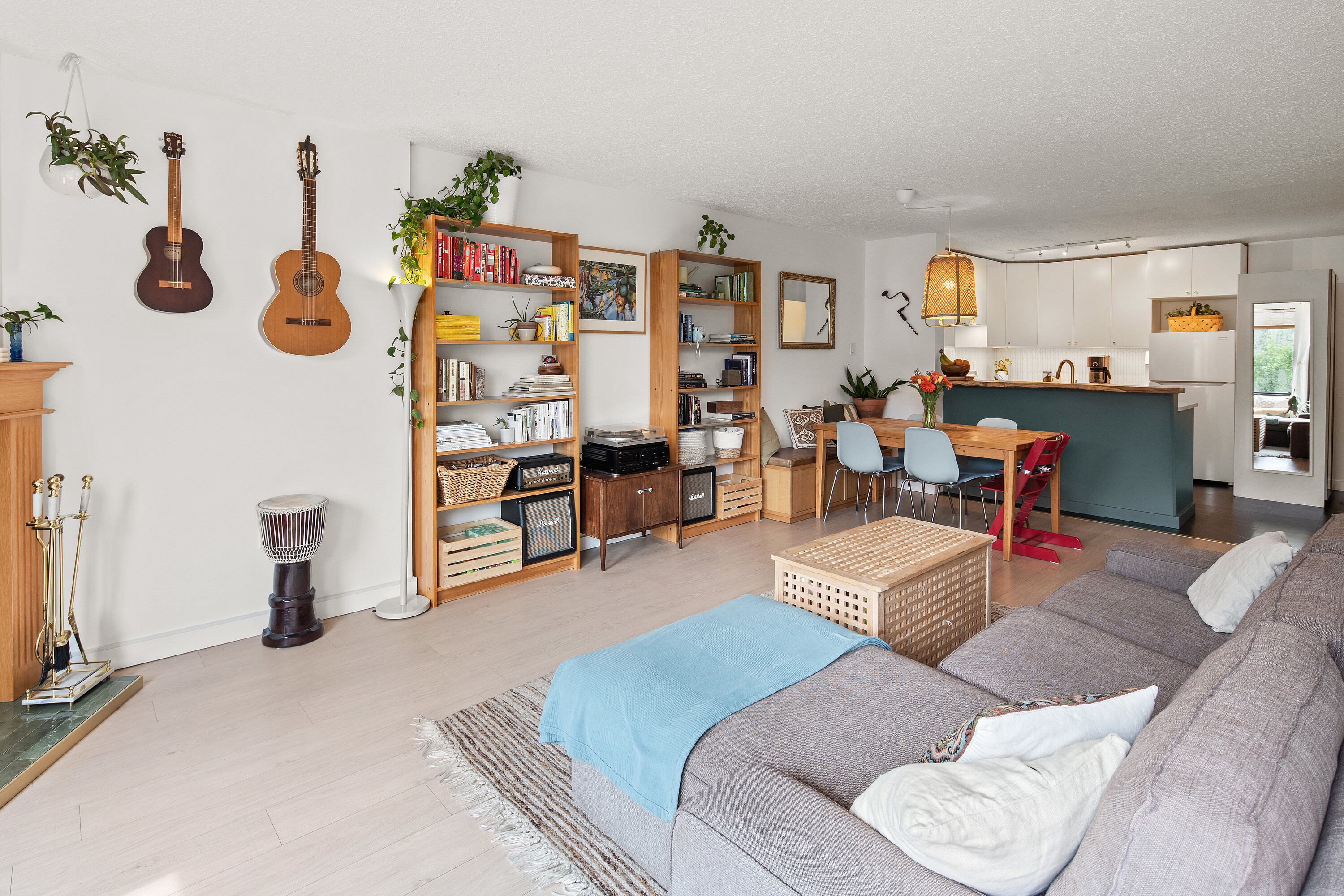 302-1745 Leighton Road