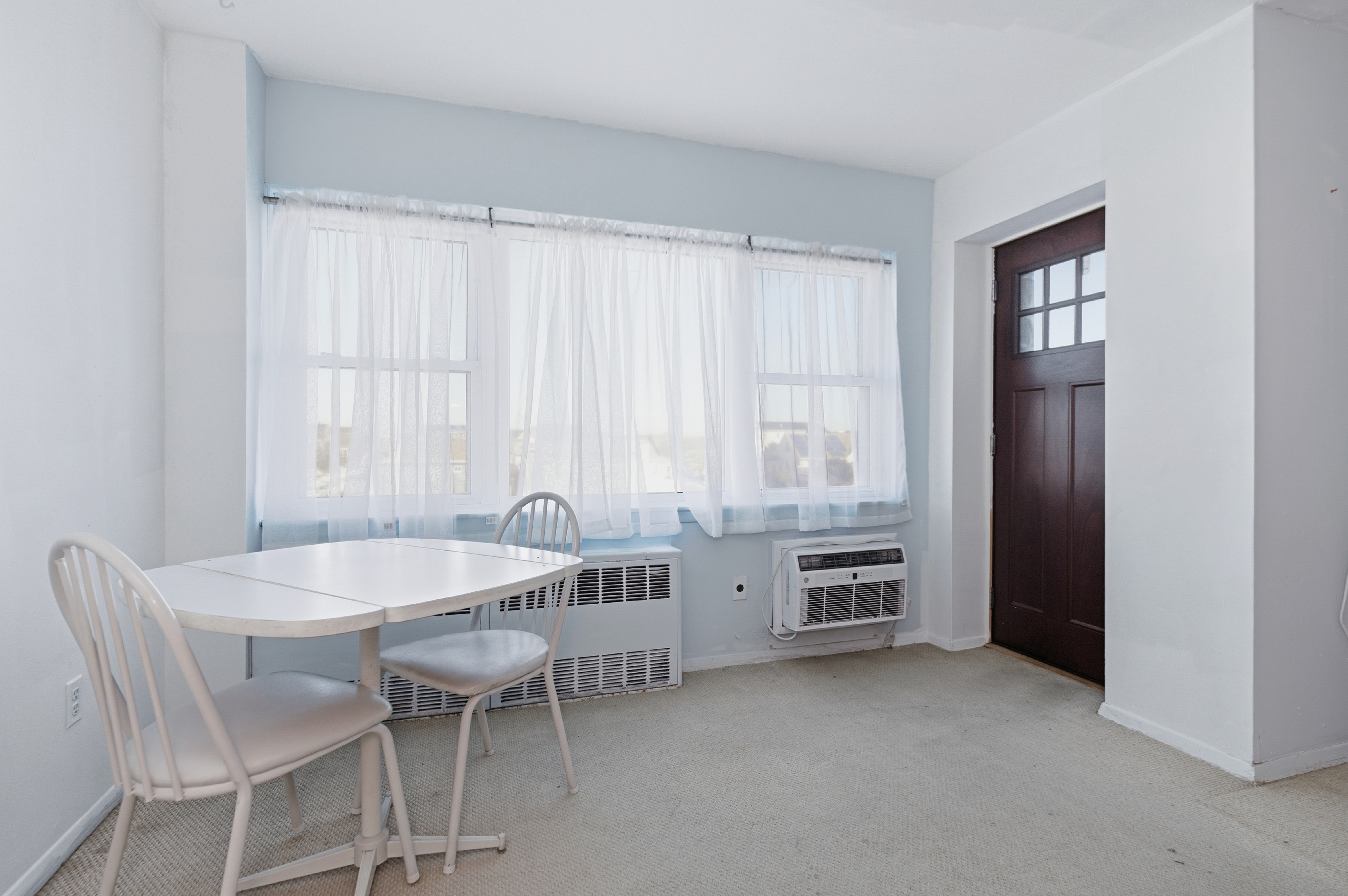 740 E Broadway Unit# 2J