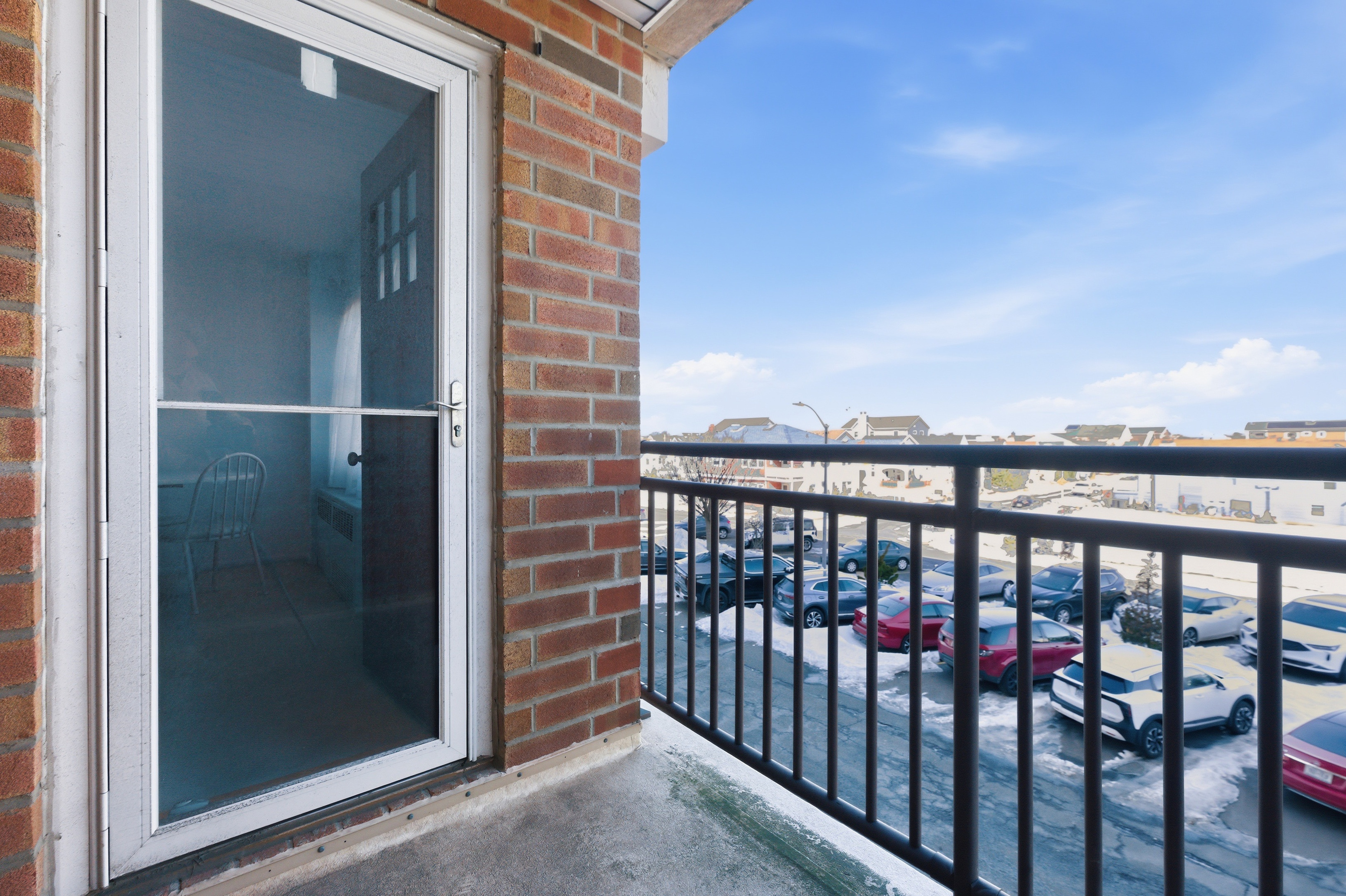 740 E Broadway Unit# 2J