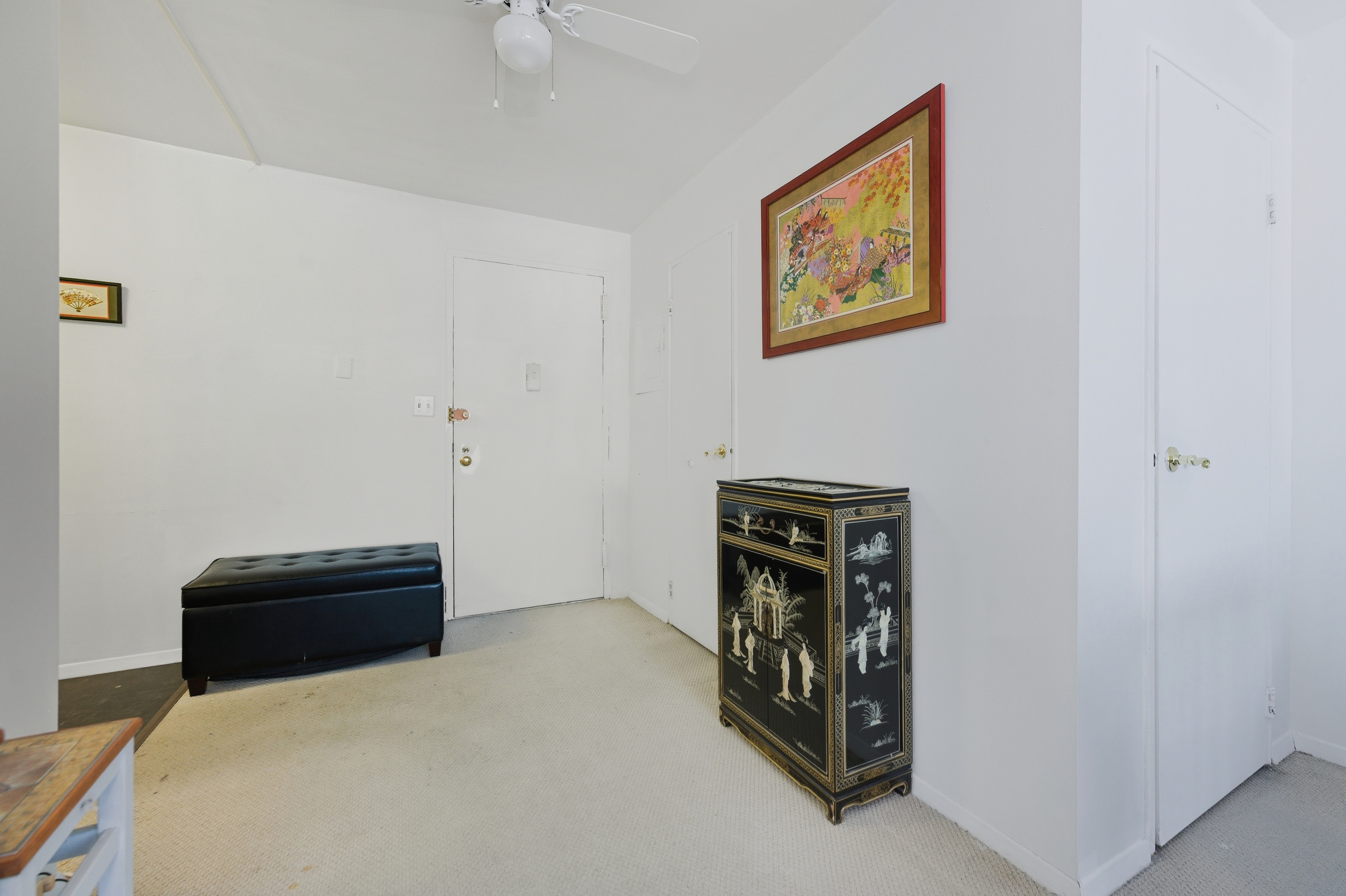 740 E Broadway Unit# 2J