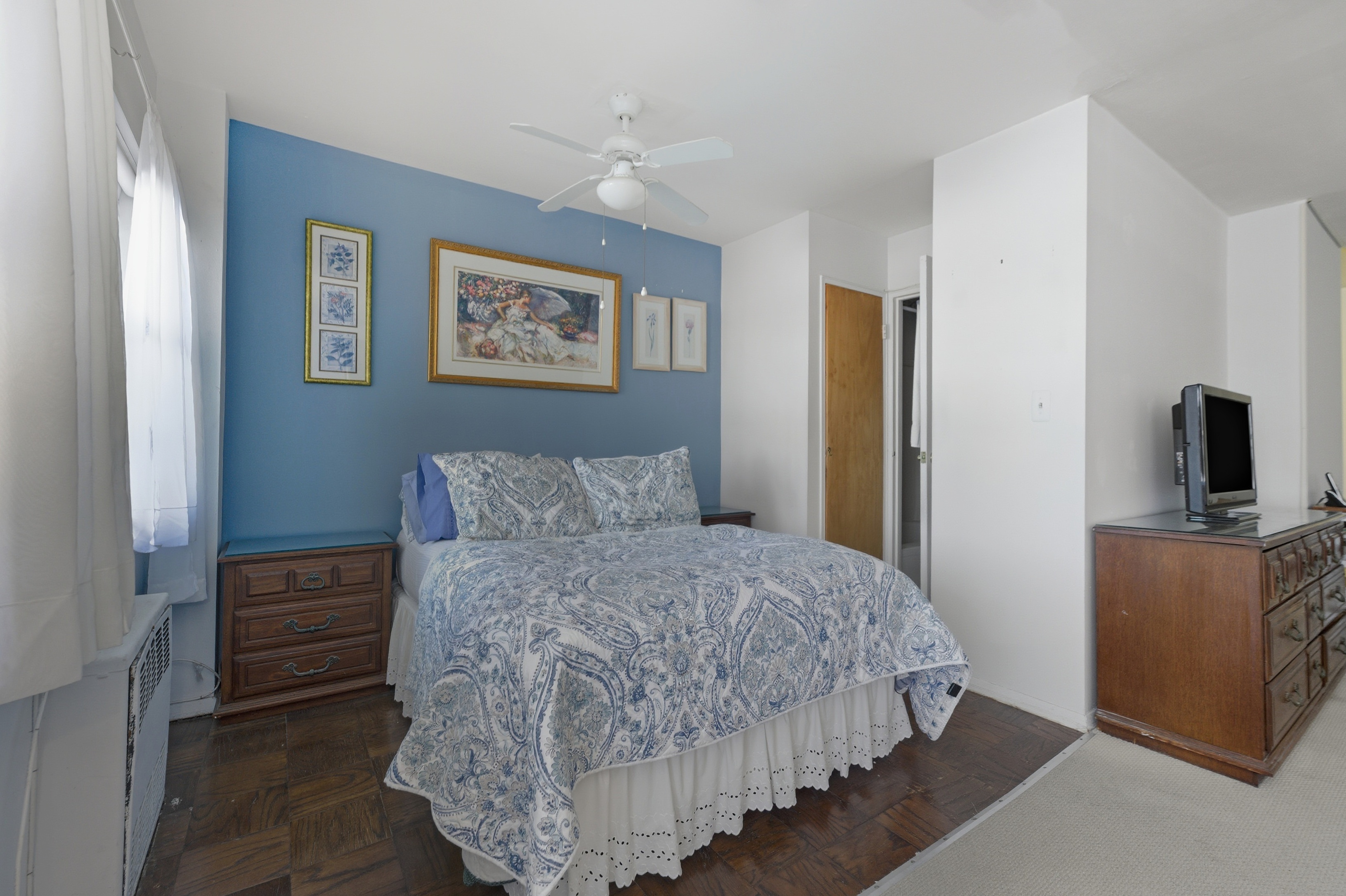 740 E Broadway Unit# 2J