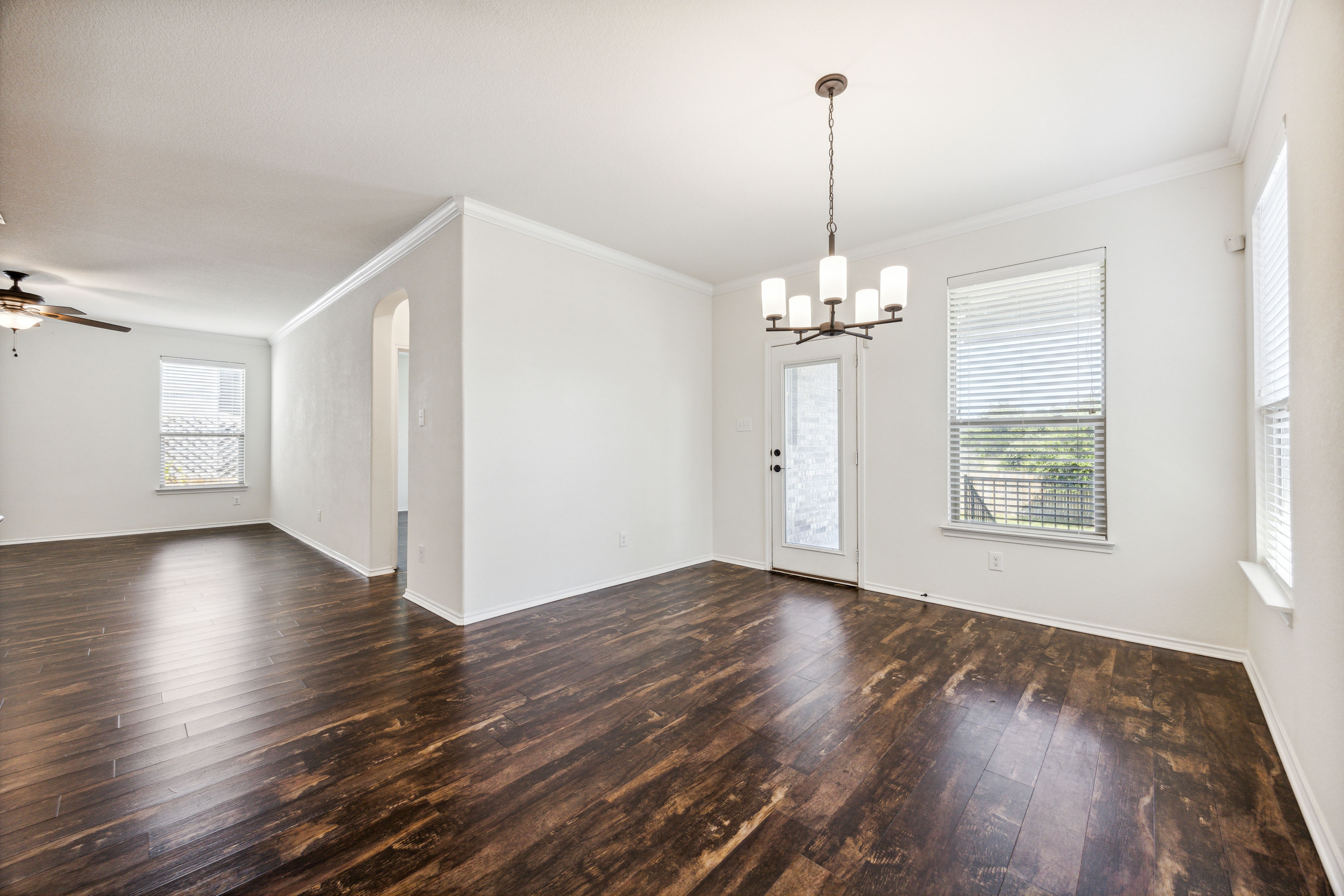 616 Crown Anchor Bend 