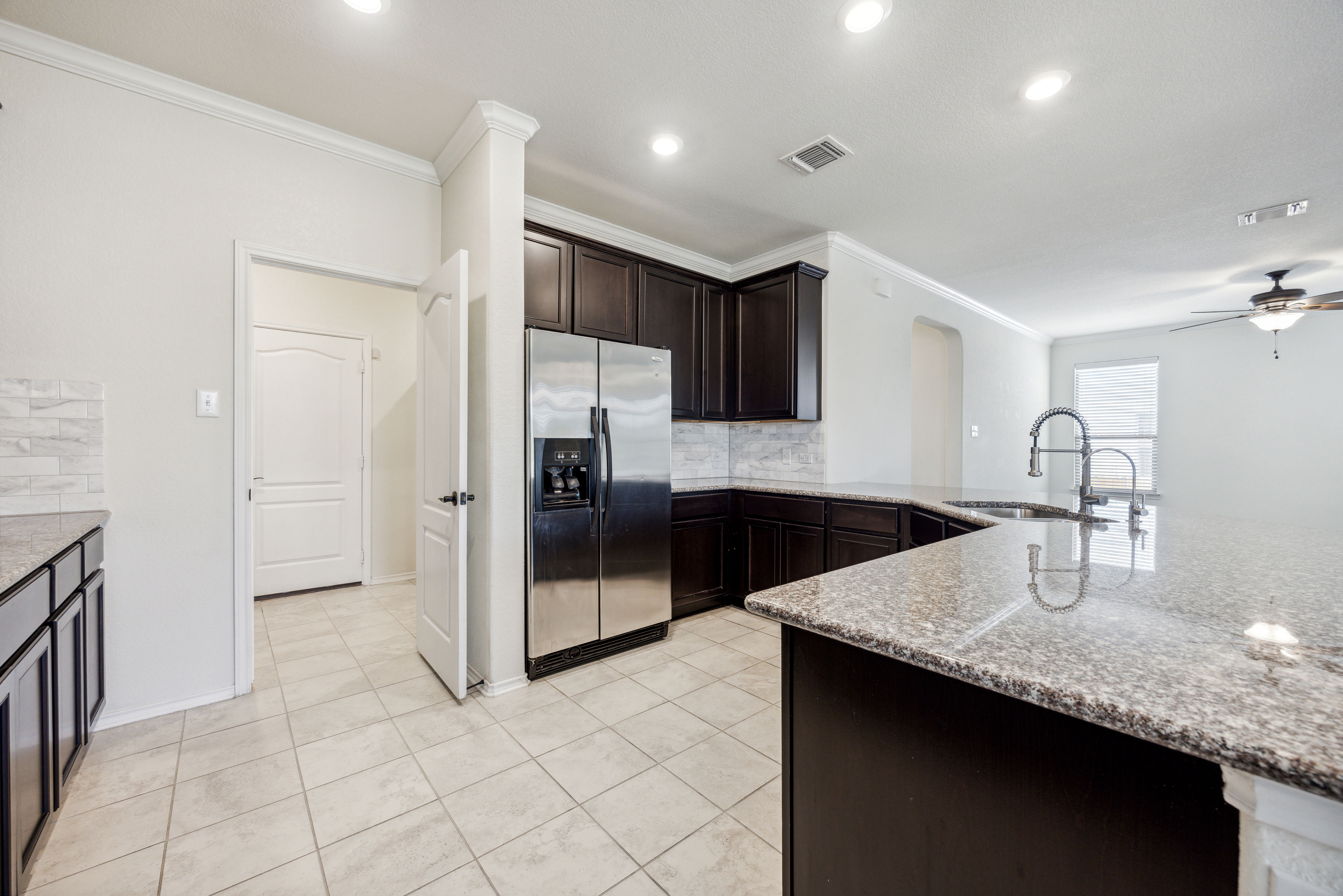 616 Crown Anchor Bend 