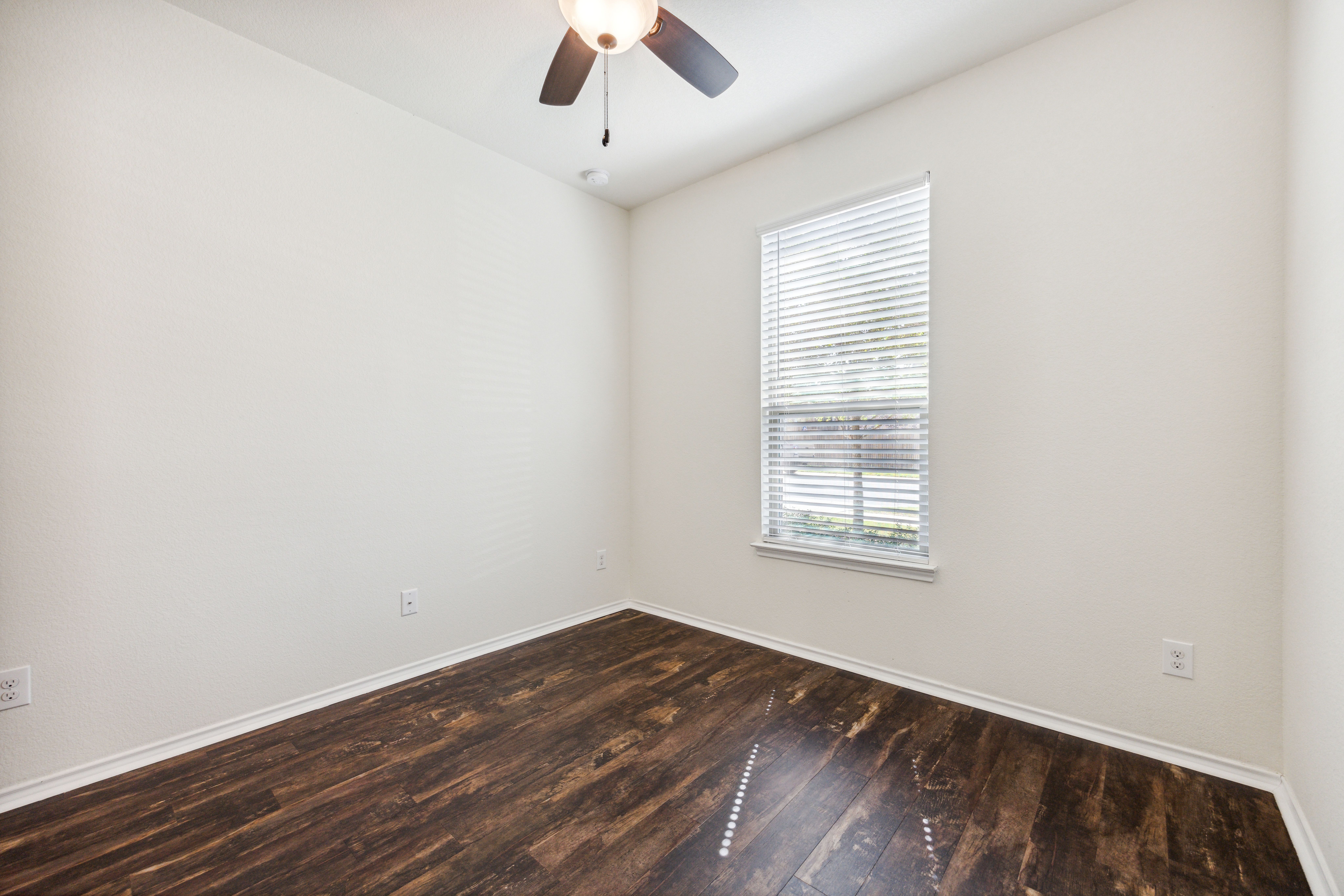 616 Crown Anchor Bend 