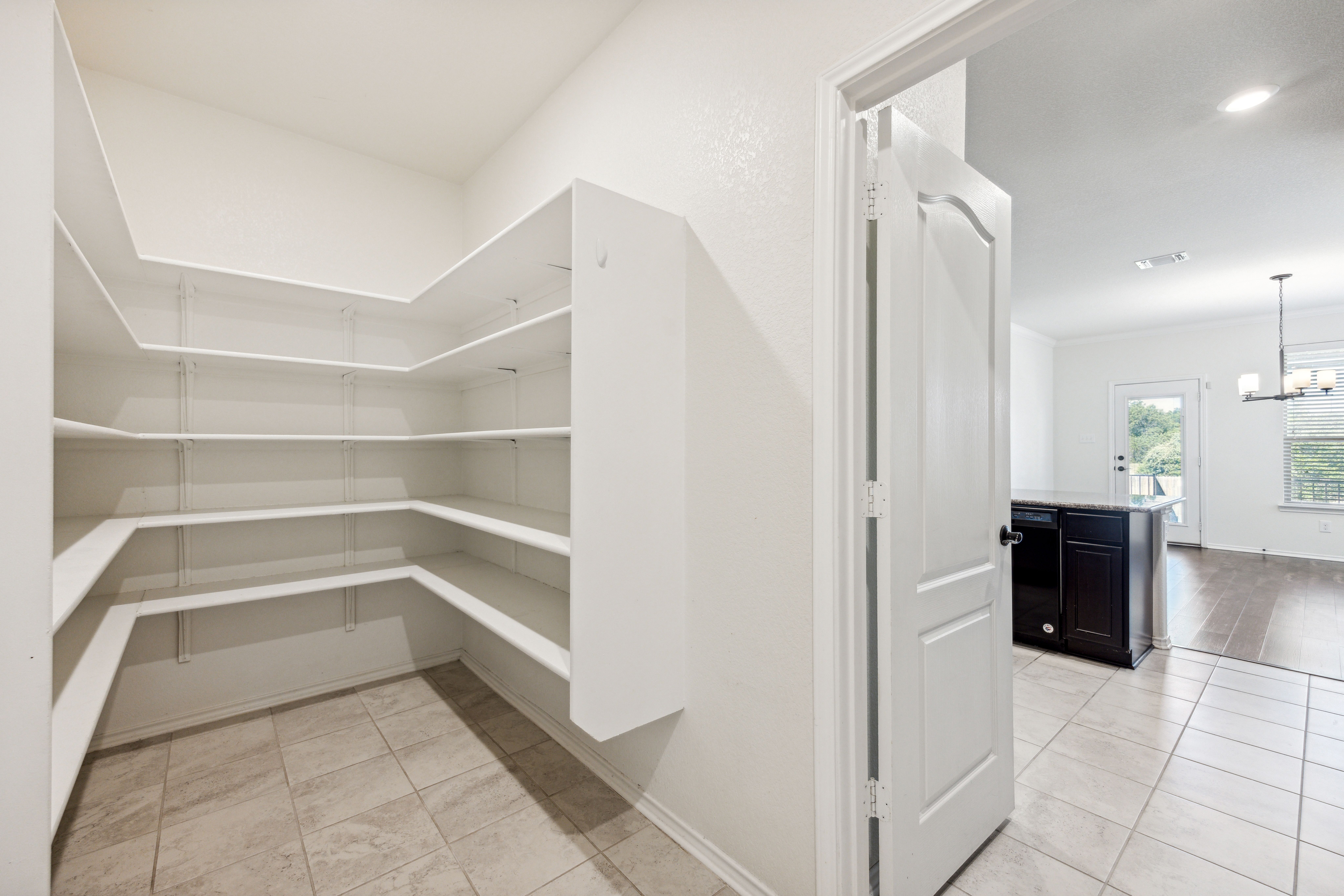 616 Crown Anchor Bend 