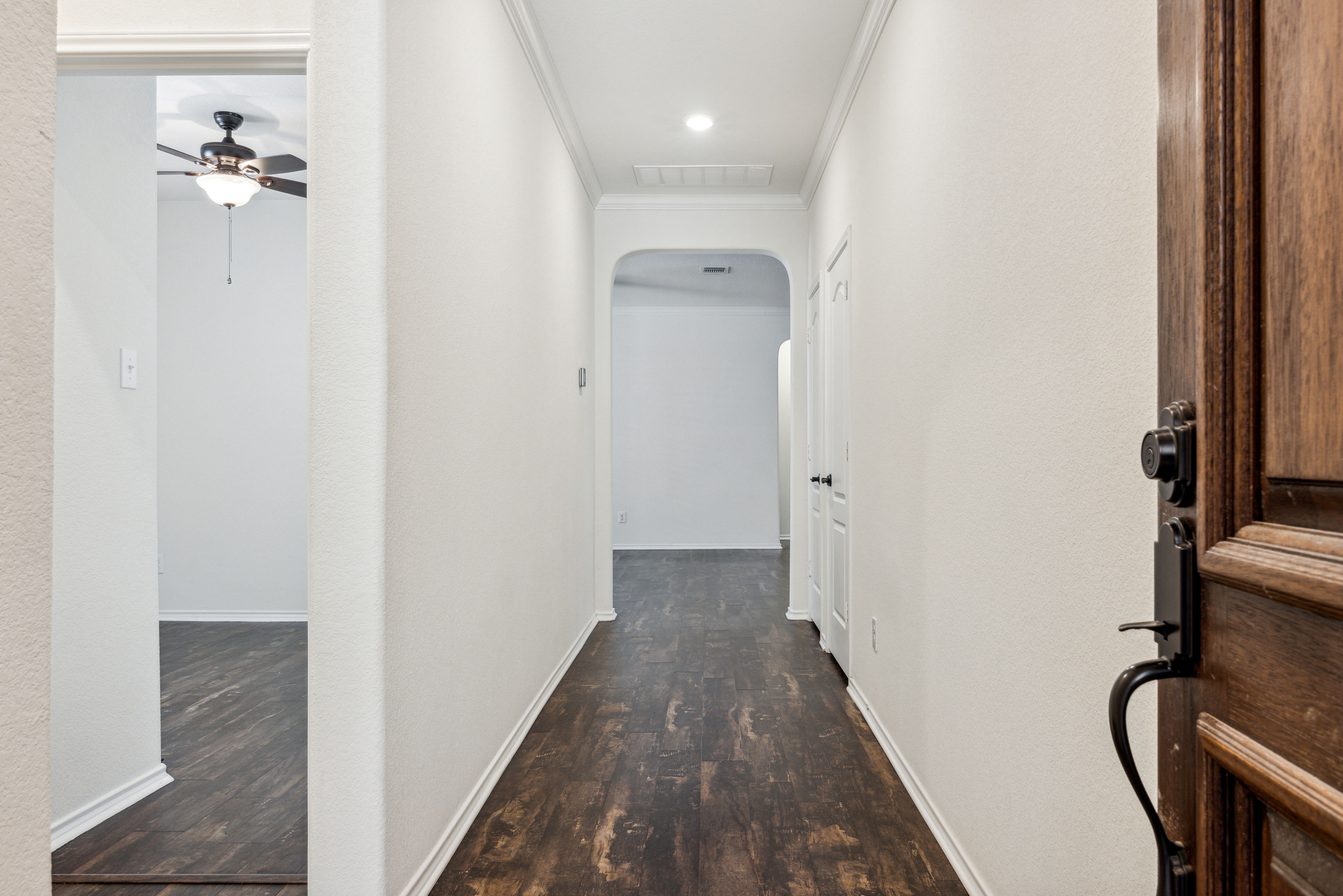 616 Crown Anchor Bend 