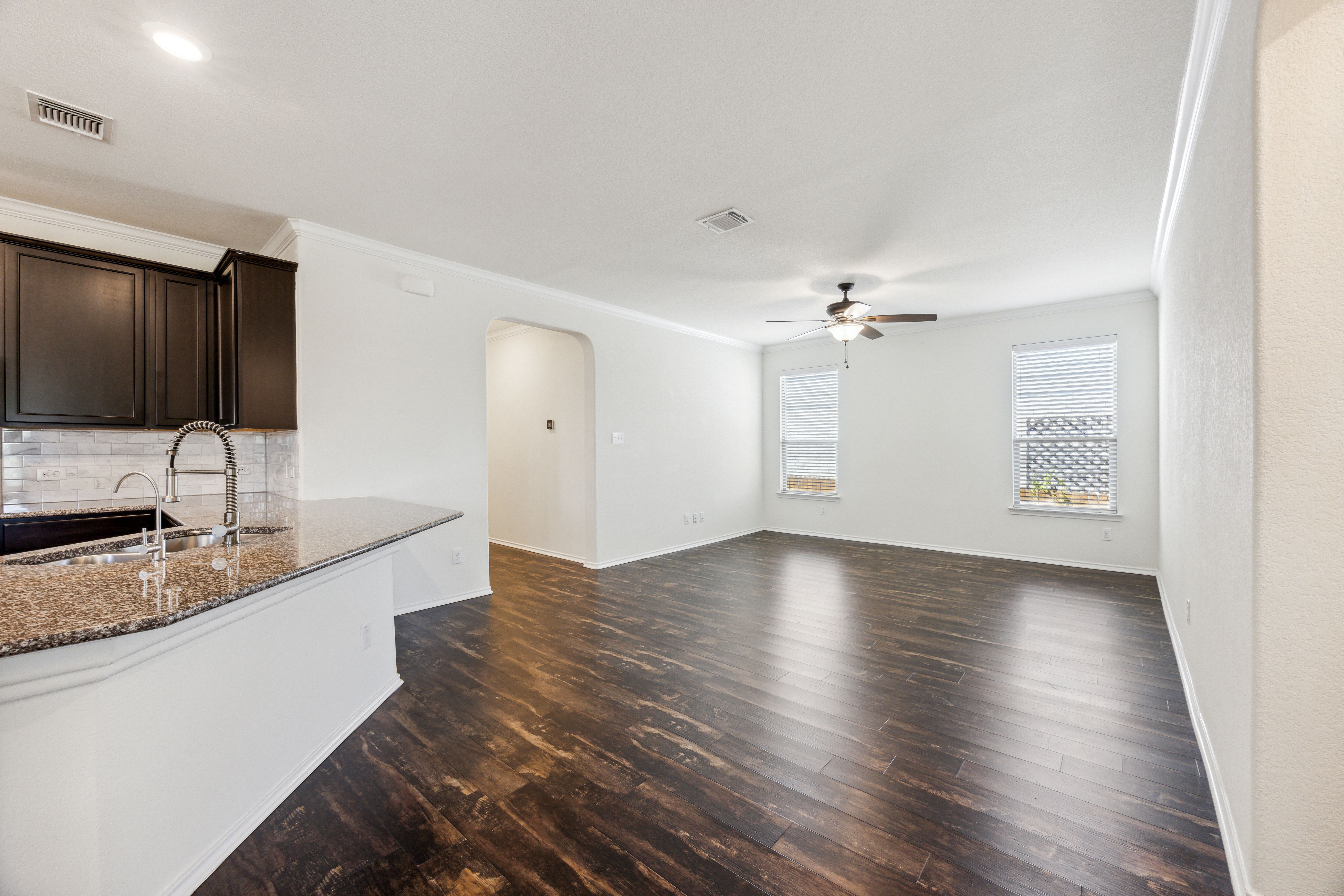 616 Crown Anchor Bend 