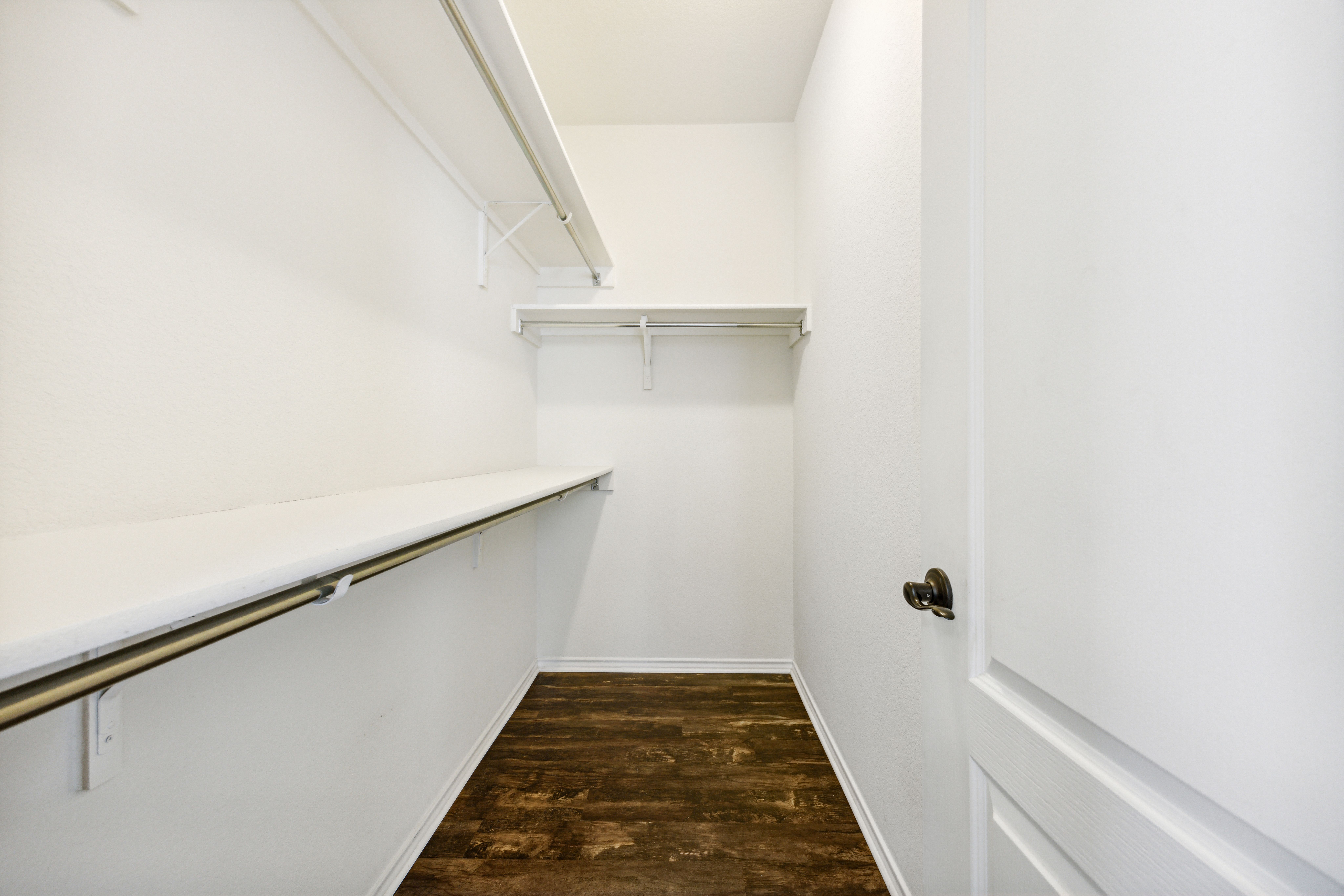 616 Crown Anchor Bend 