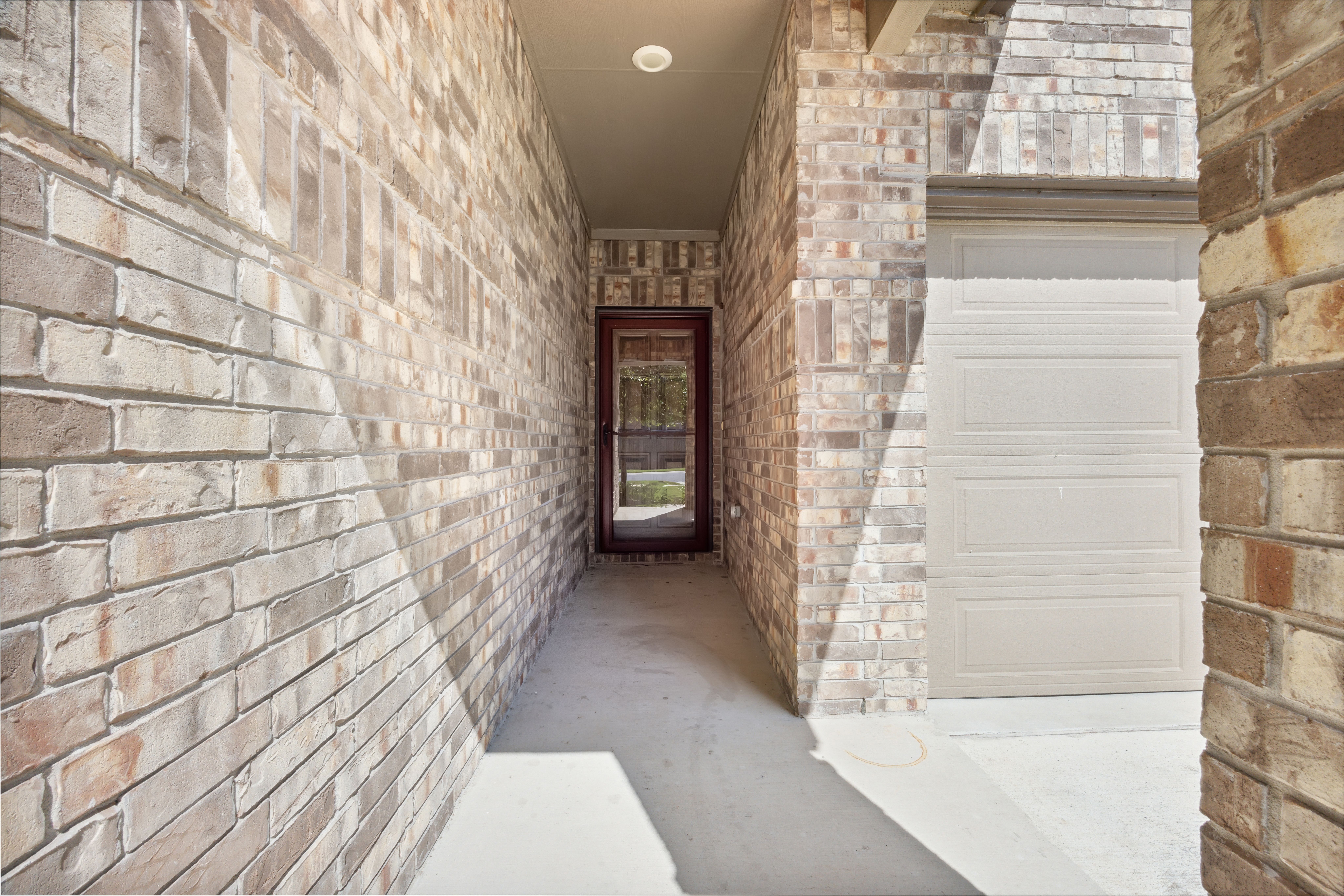 616 Crown Anchor Bend 