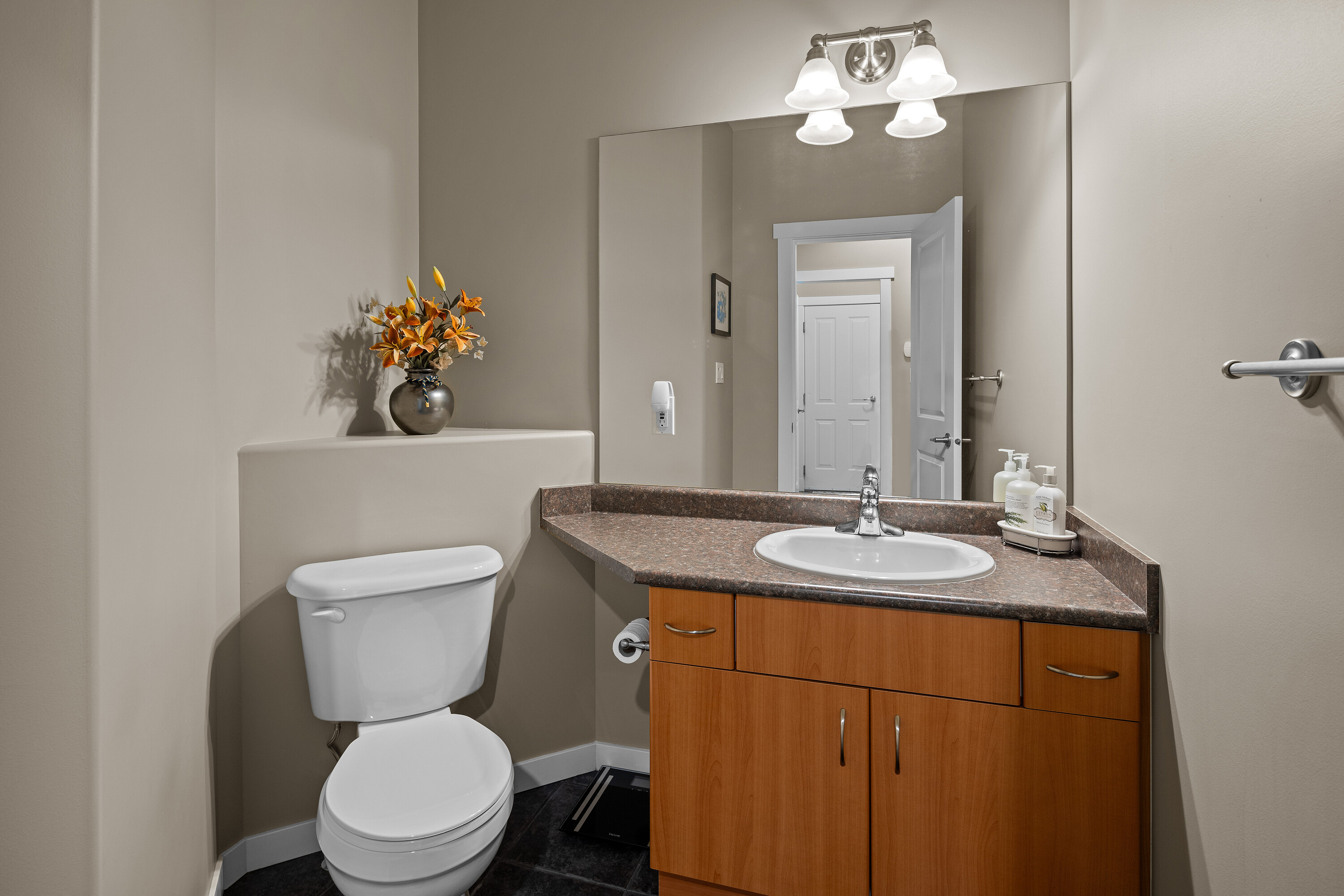 2226 Graduation Place