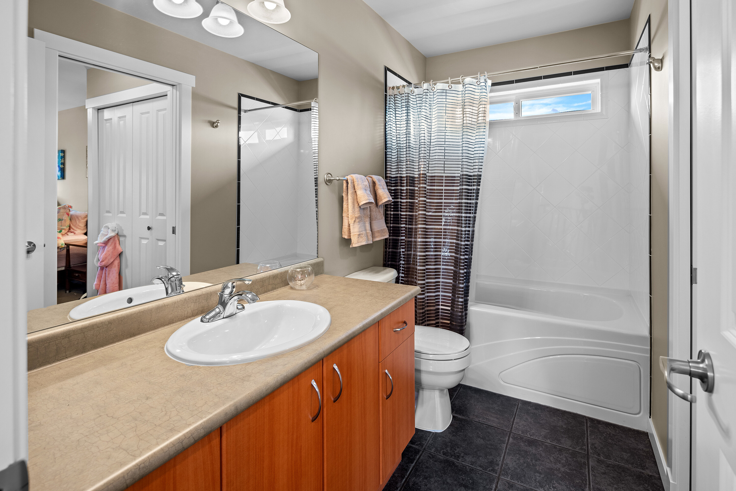 2226 Graduation Place