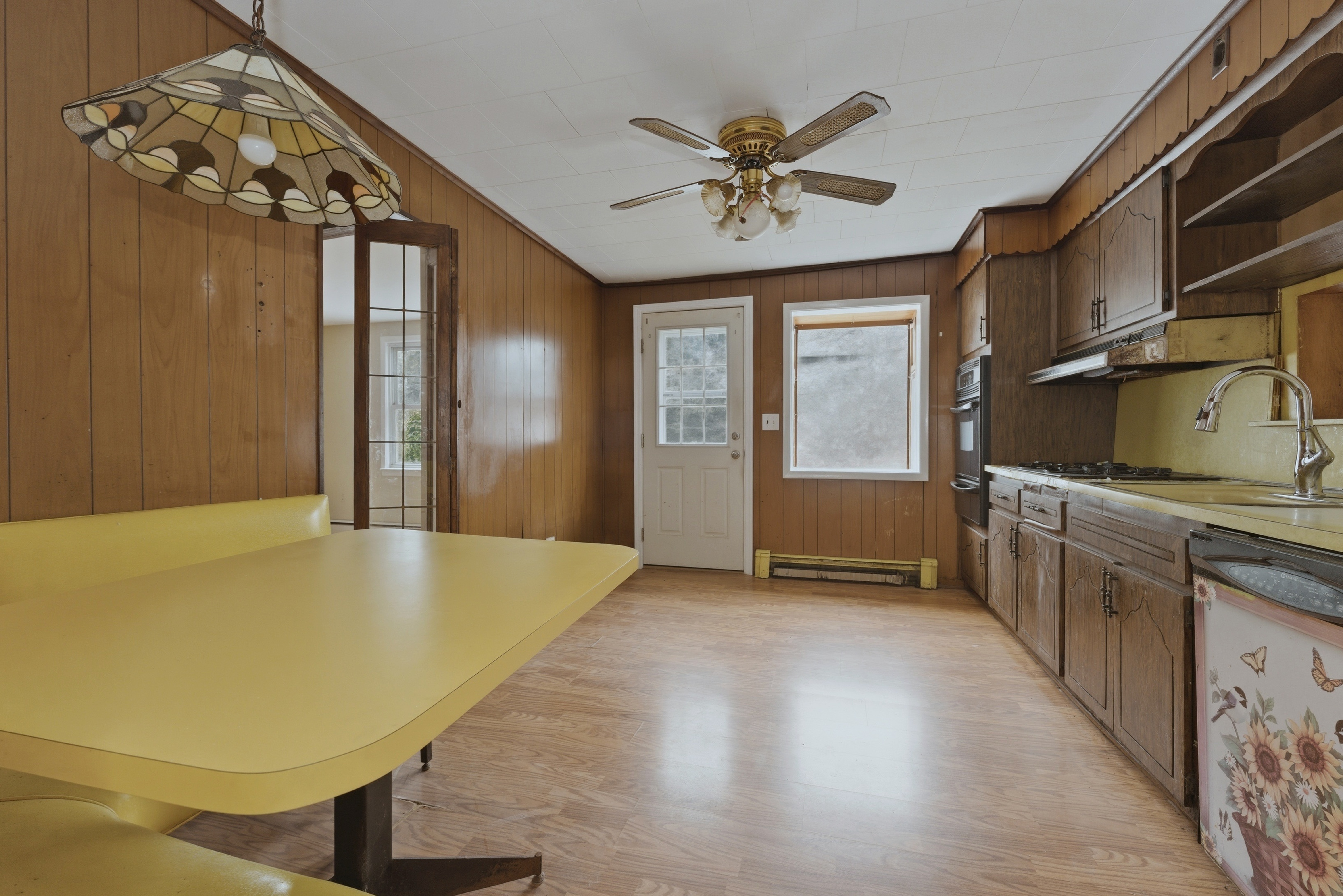 85 Spencer Avenue