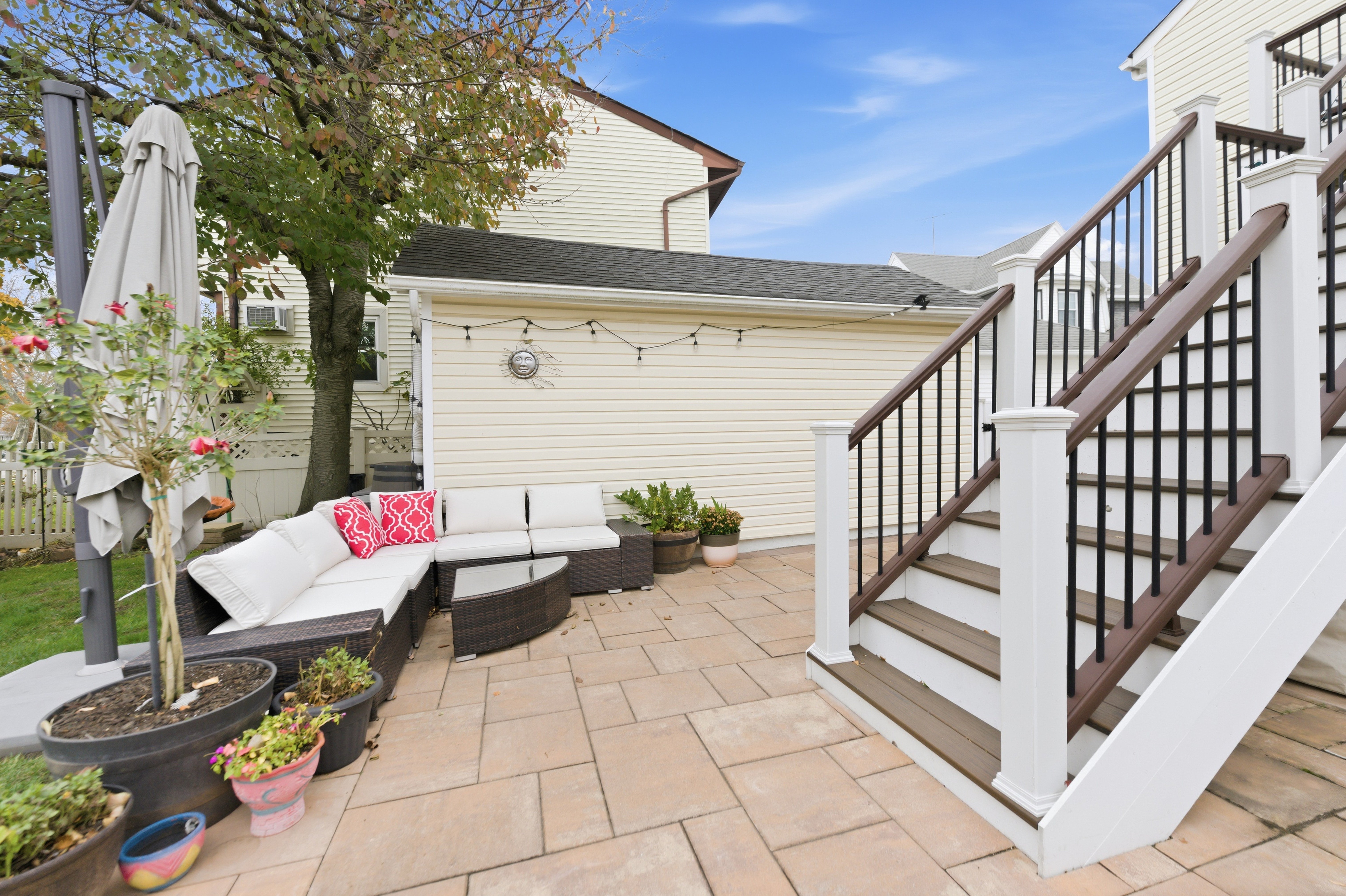 85 Spencer Avenue