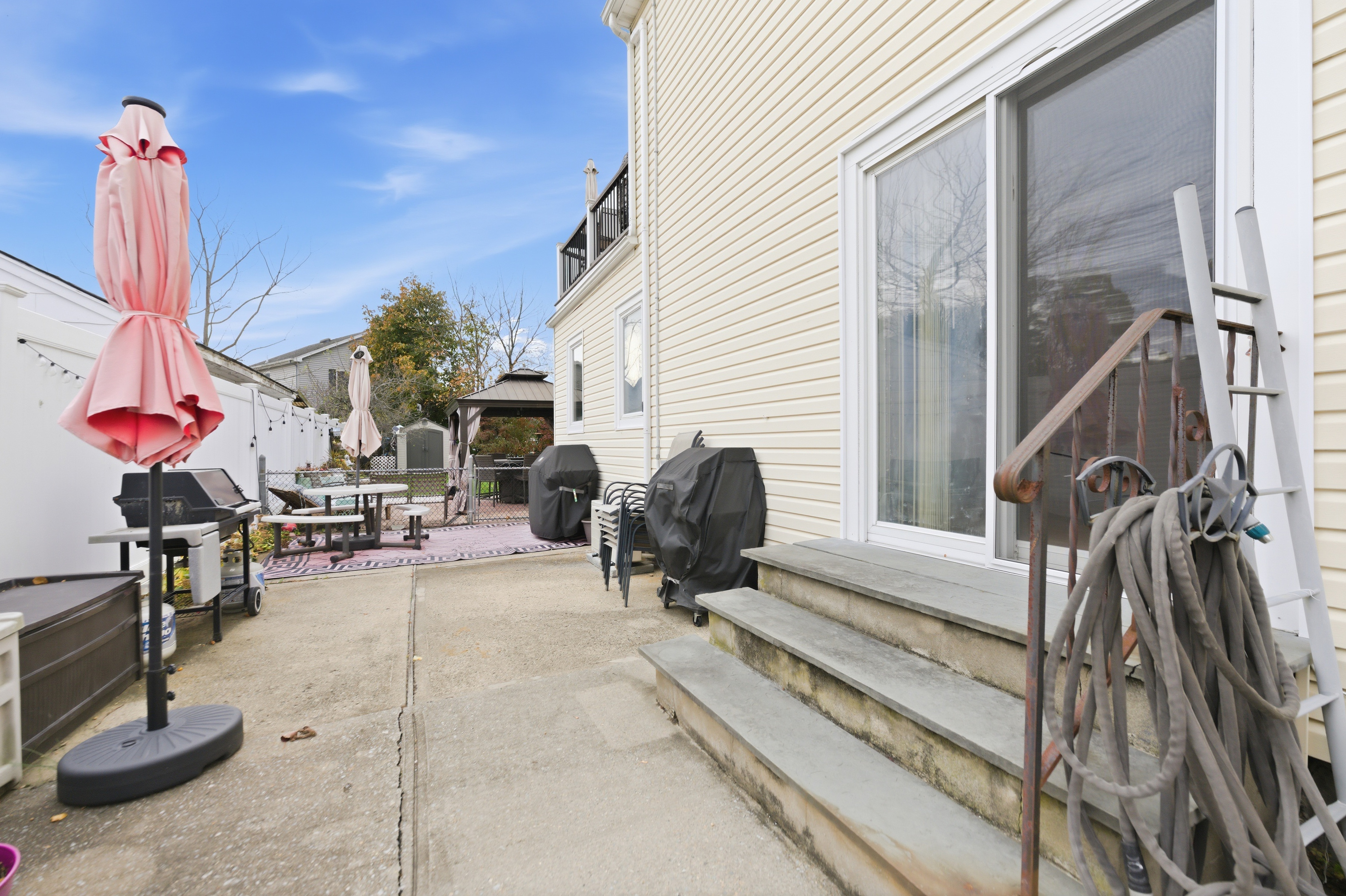 85 Spencer Avenue