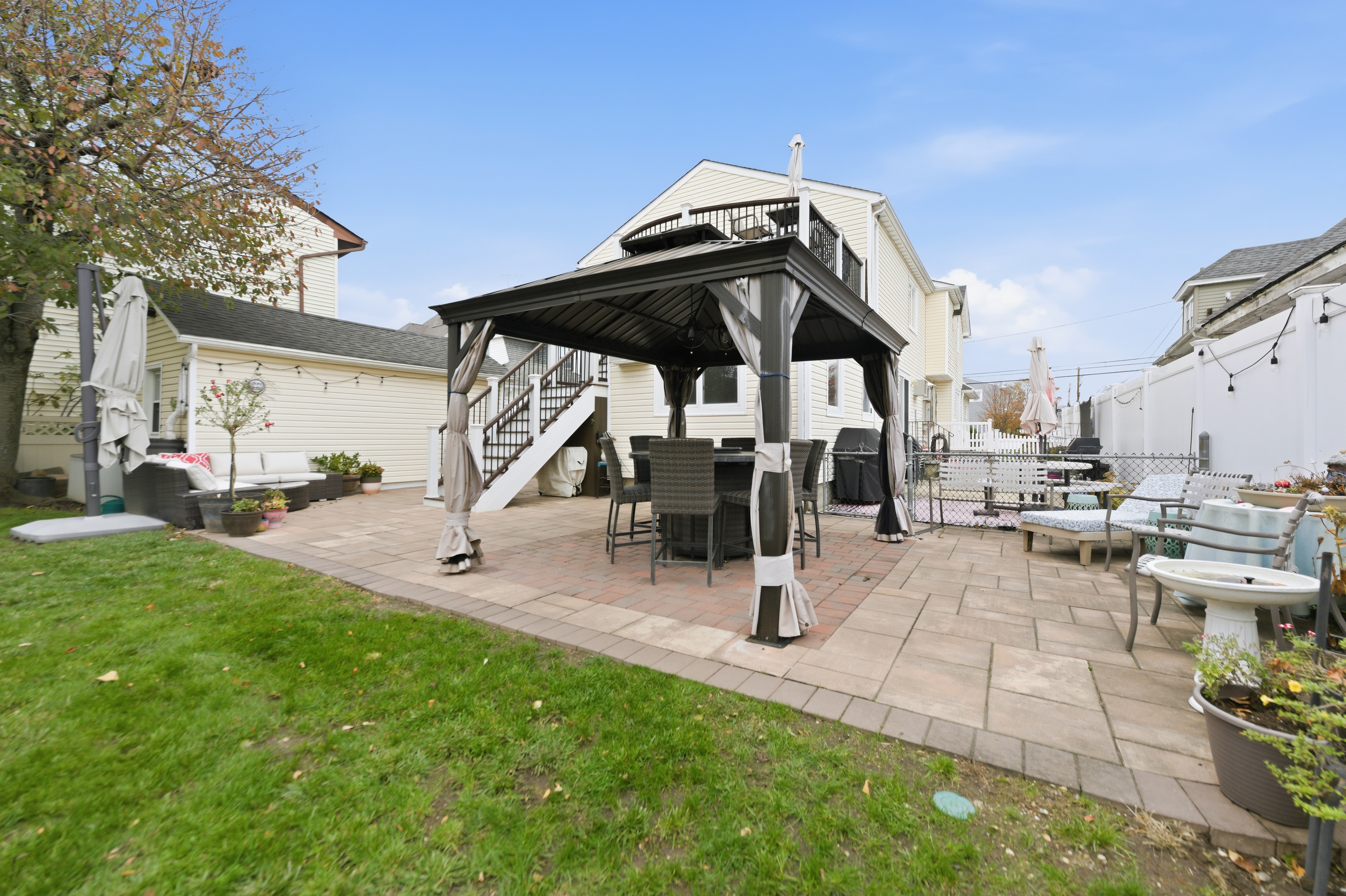 85 Spencer Avenue