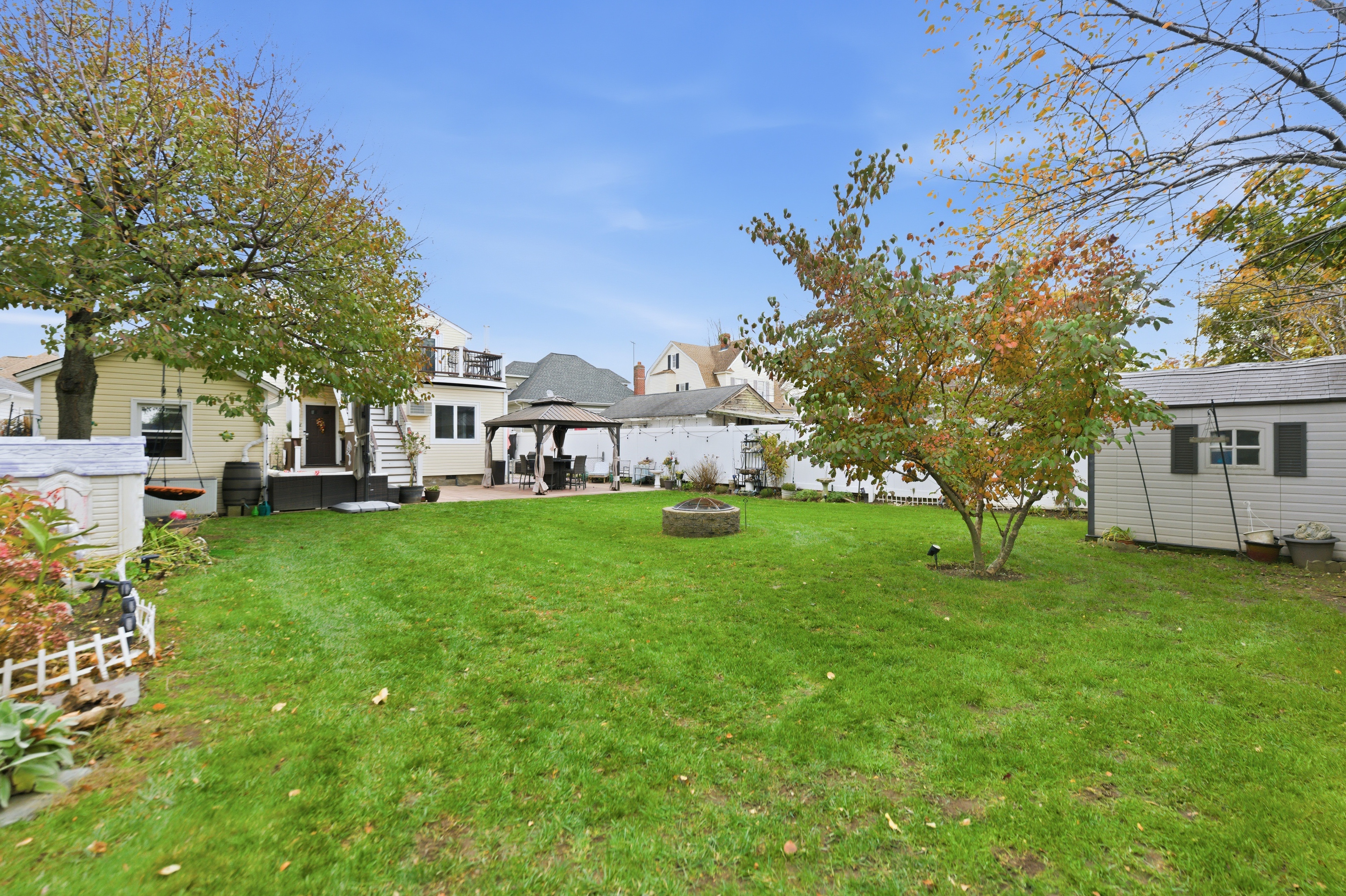 85 Spencer Avenue