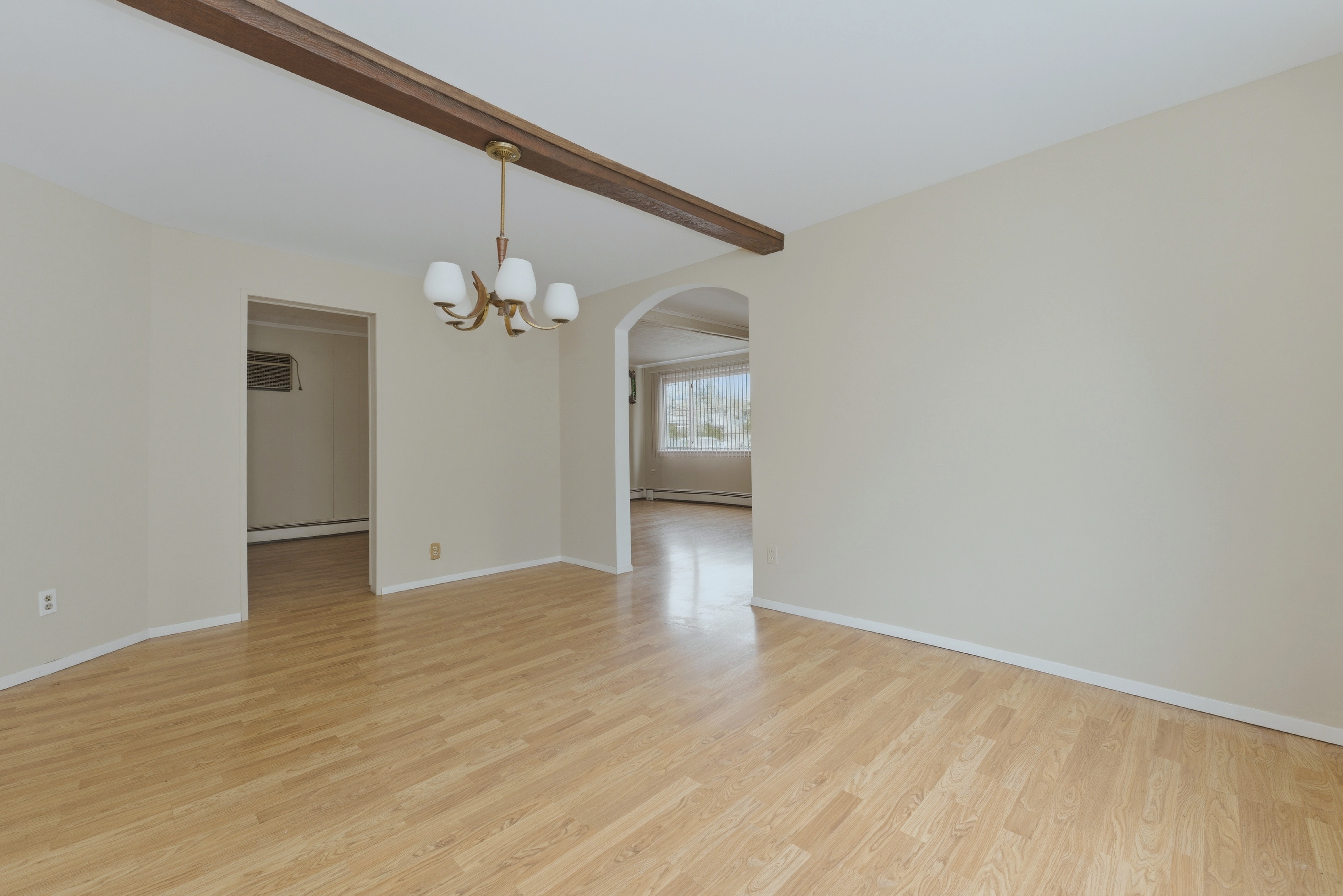 85 Spencer Avenue