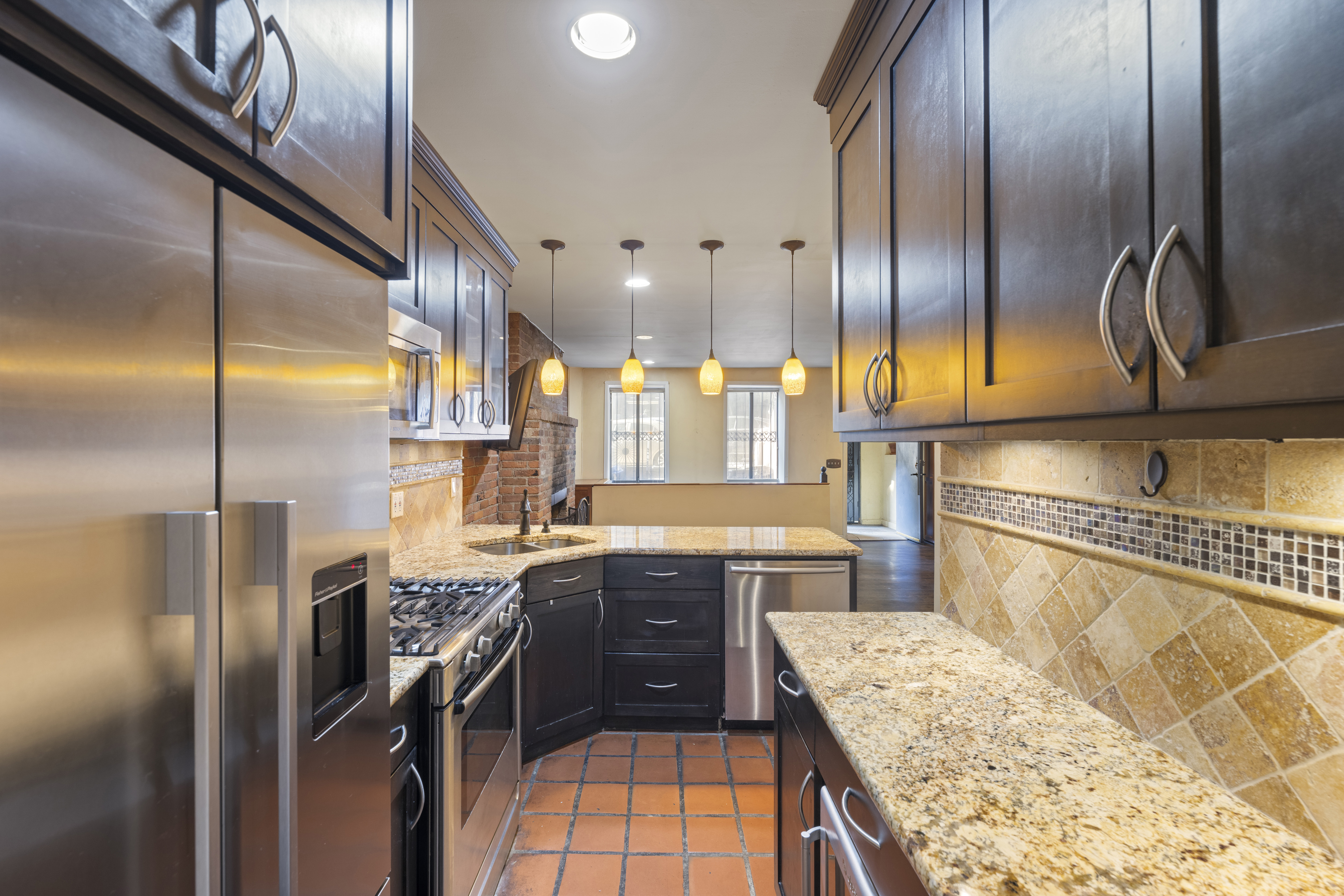 117 W 82nd Street 01