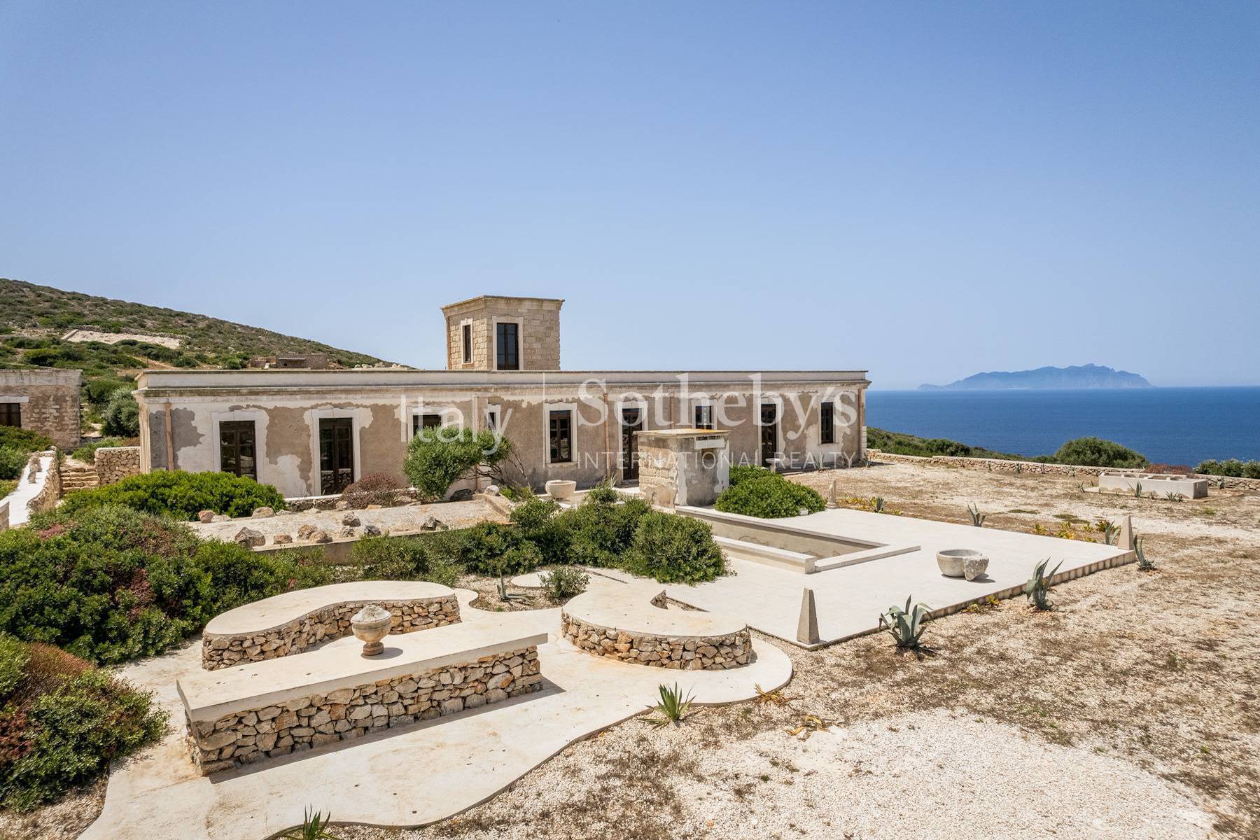 Contrada Capo Grosso - Isola di Levanzo