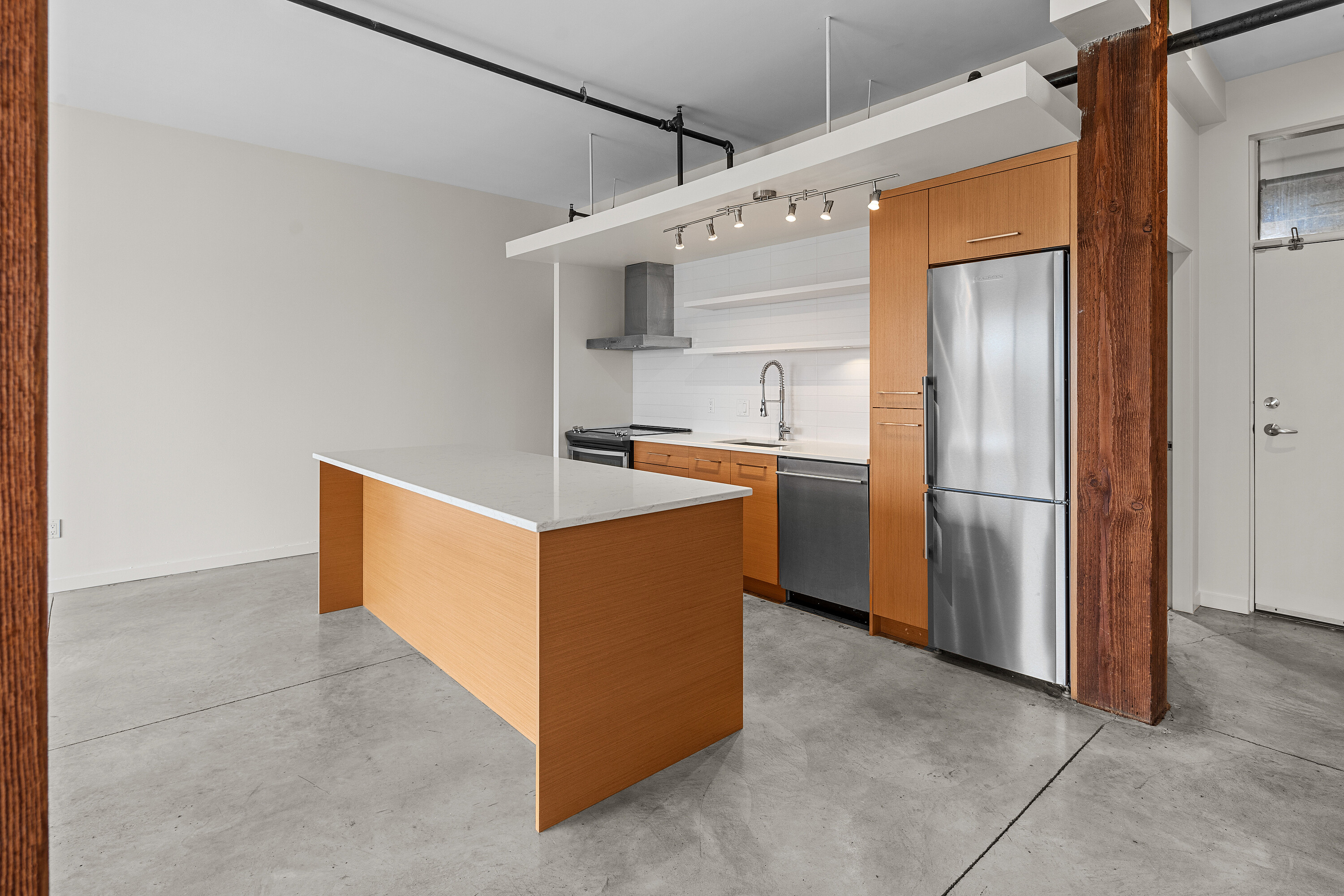 303-455 Sitkum Road
