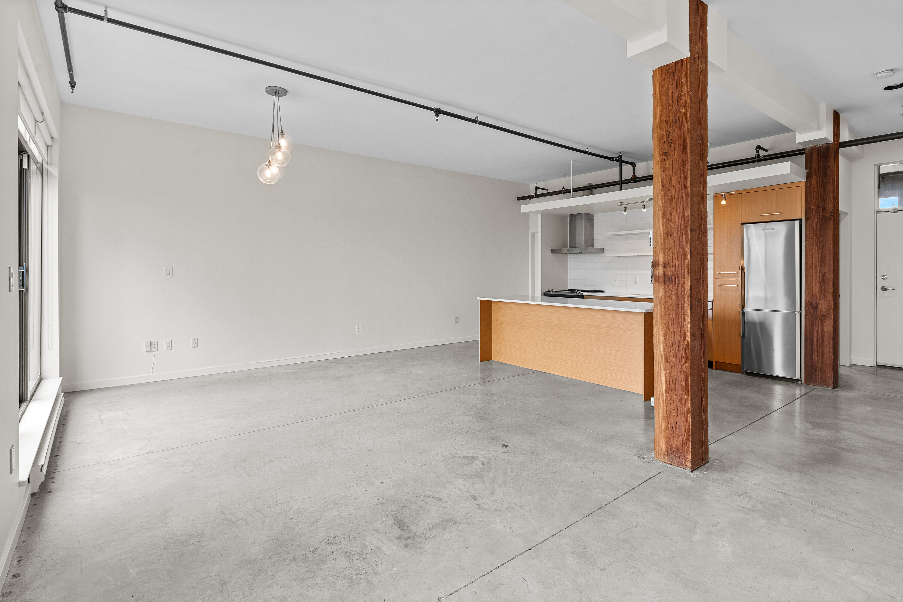 303-455 Sitkum Road