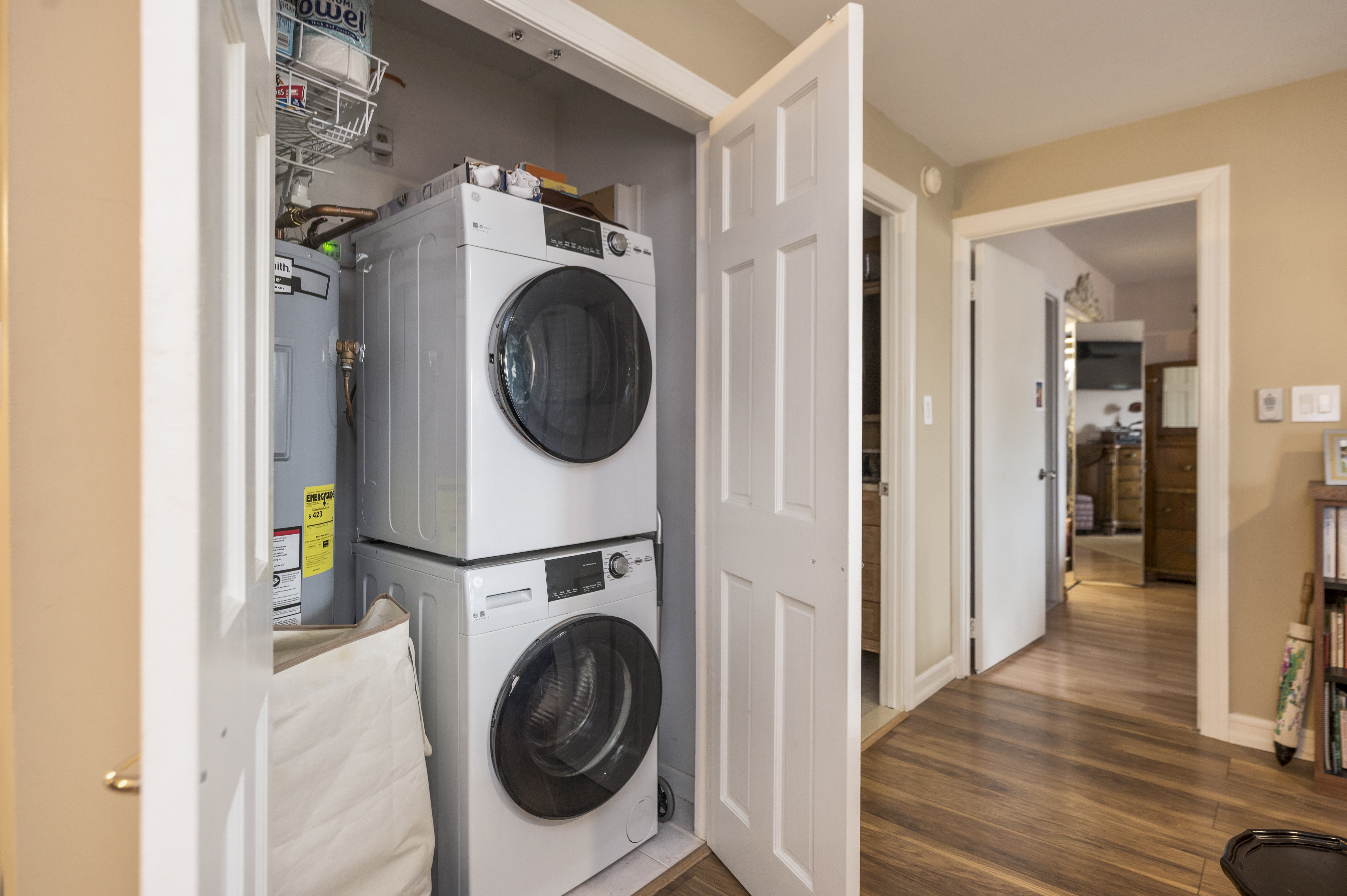230 W Broadway Unit# 413