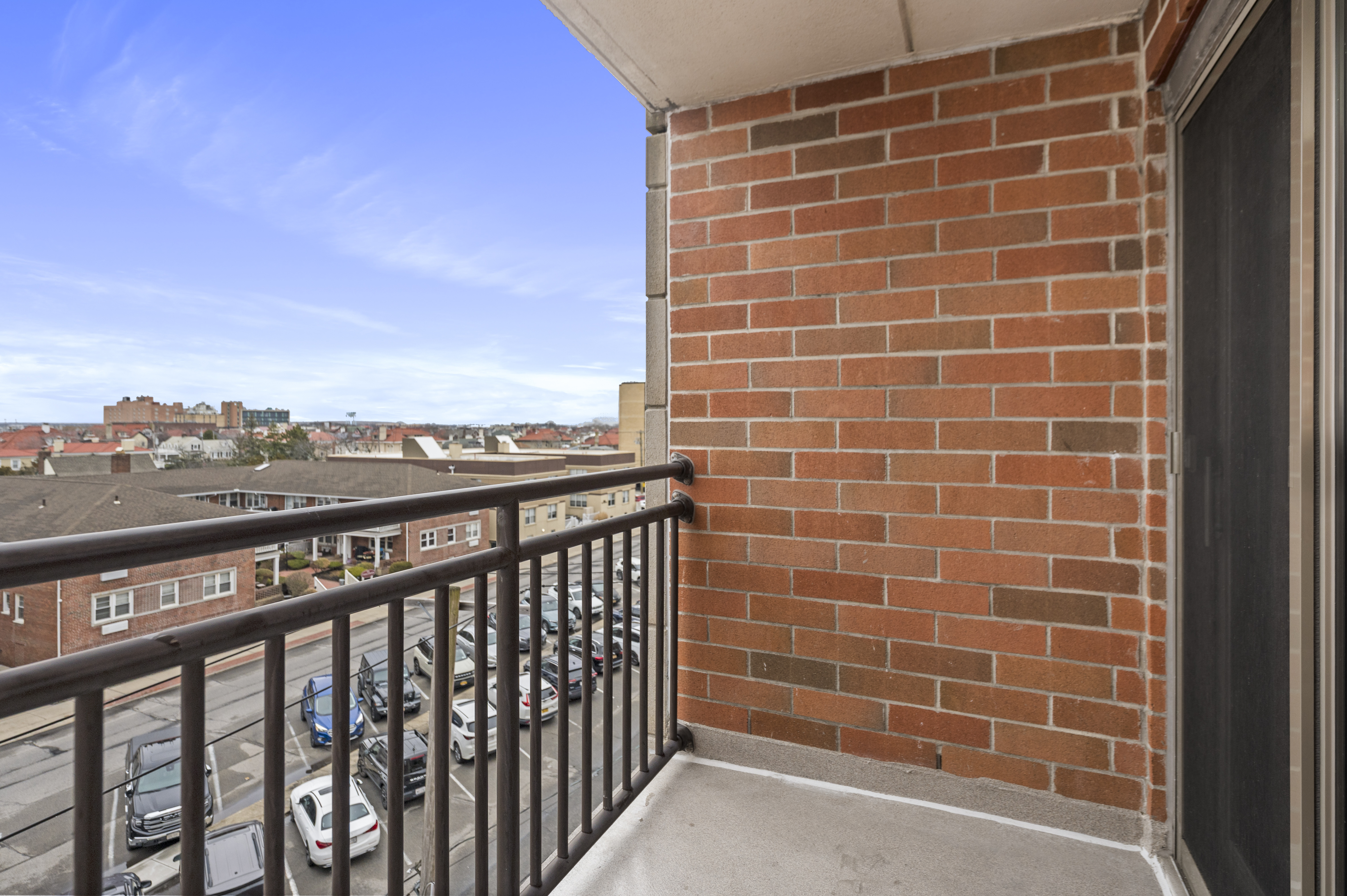 230 W Broadway Unit# 413