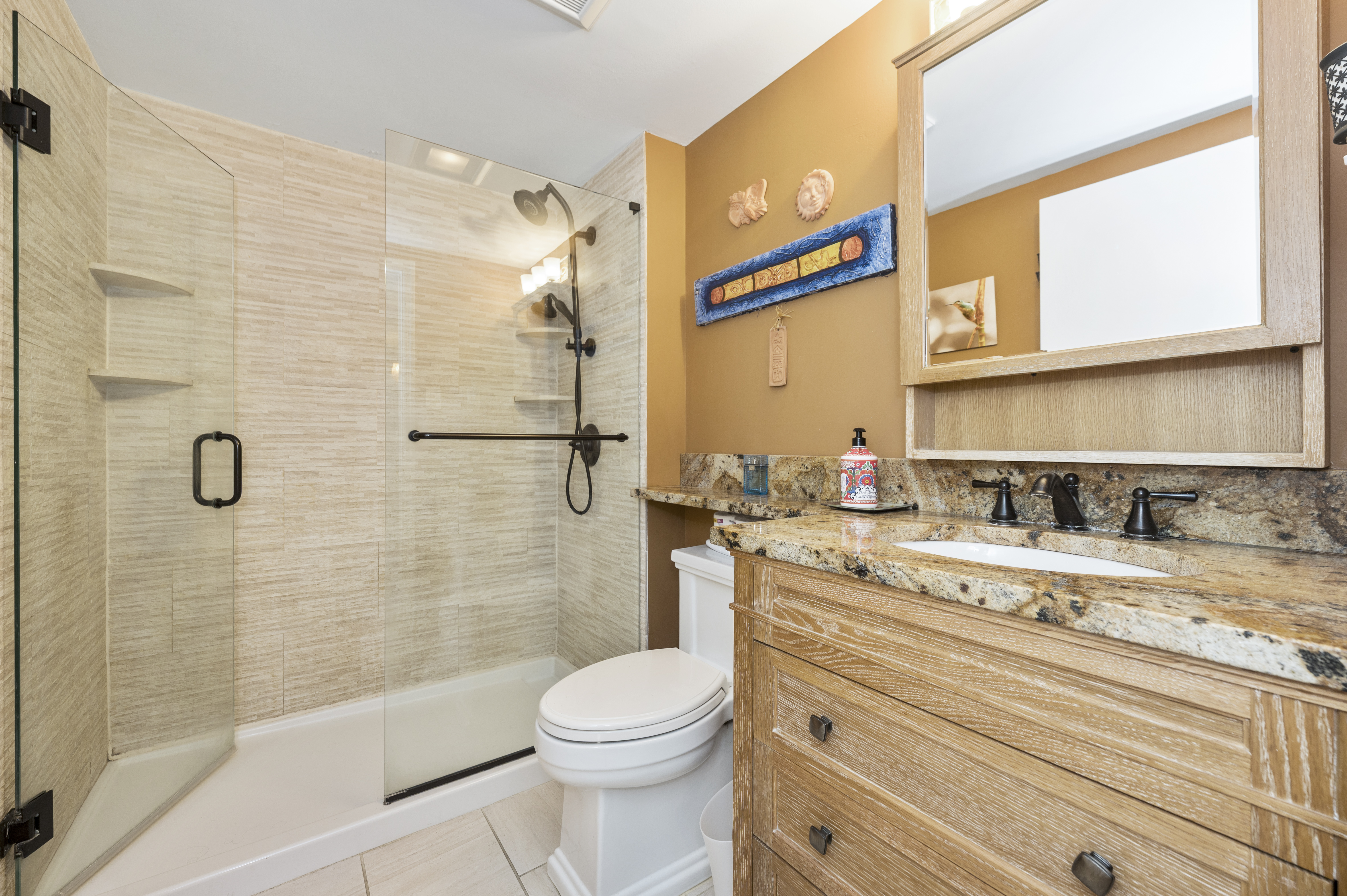 230 W Broadway Unit# 413