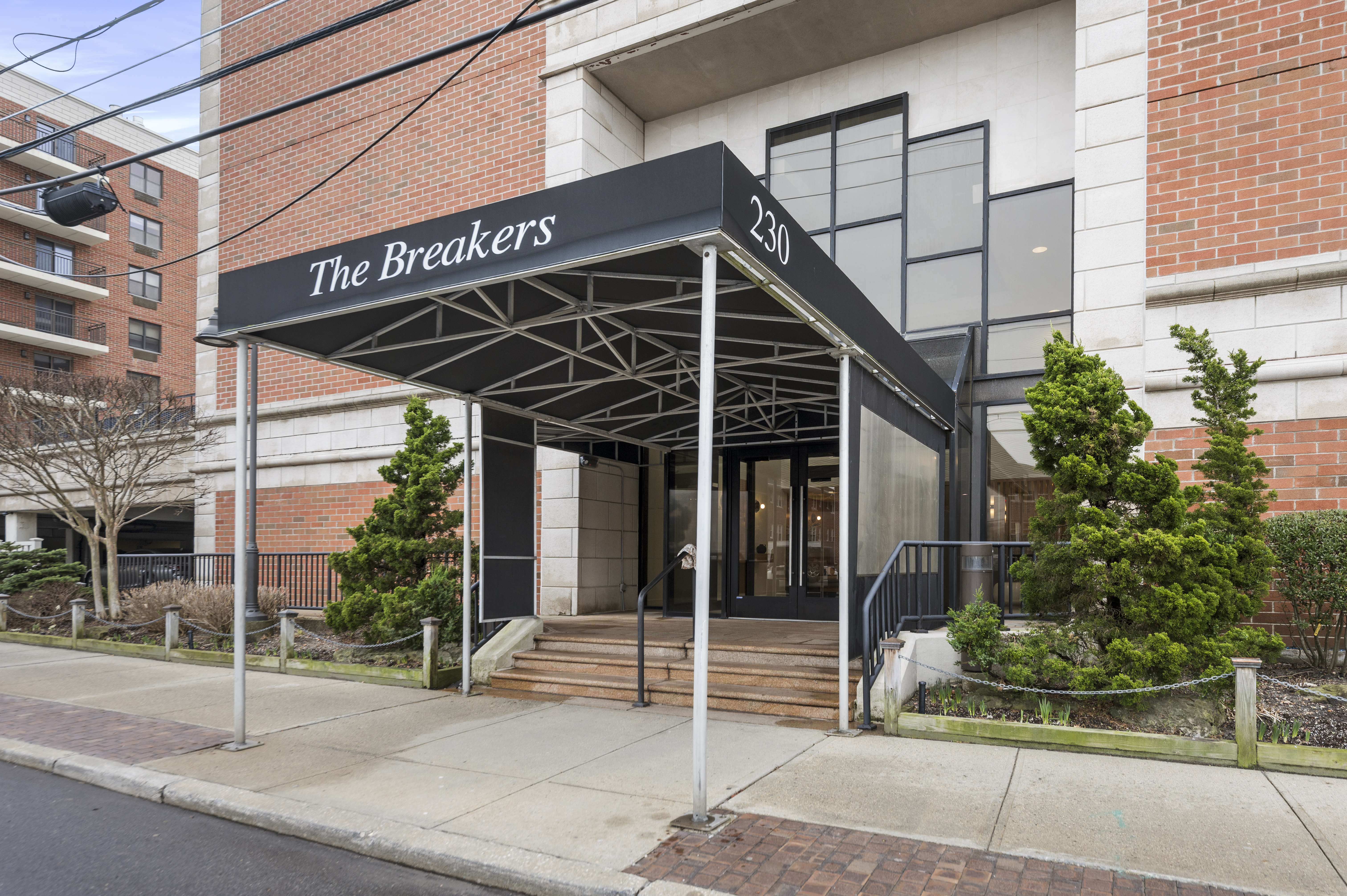 230 W Broadway Unit# 413