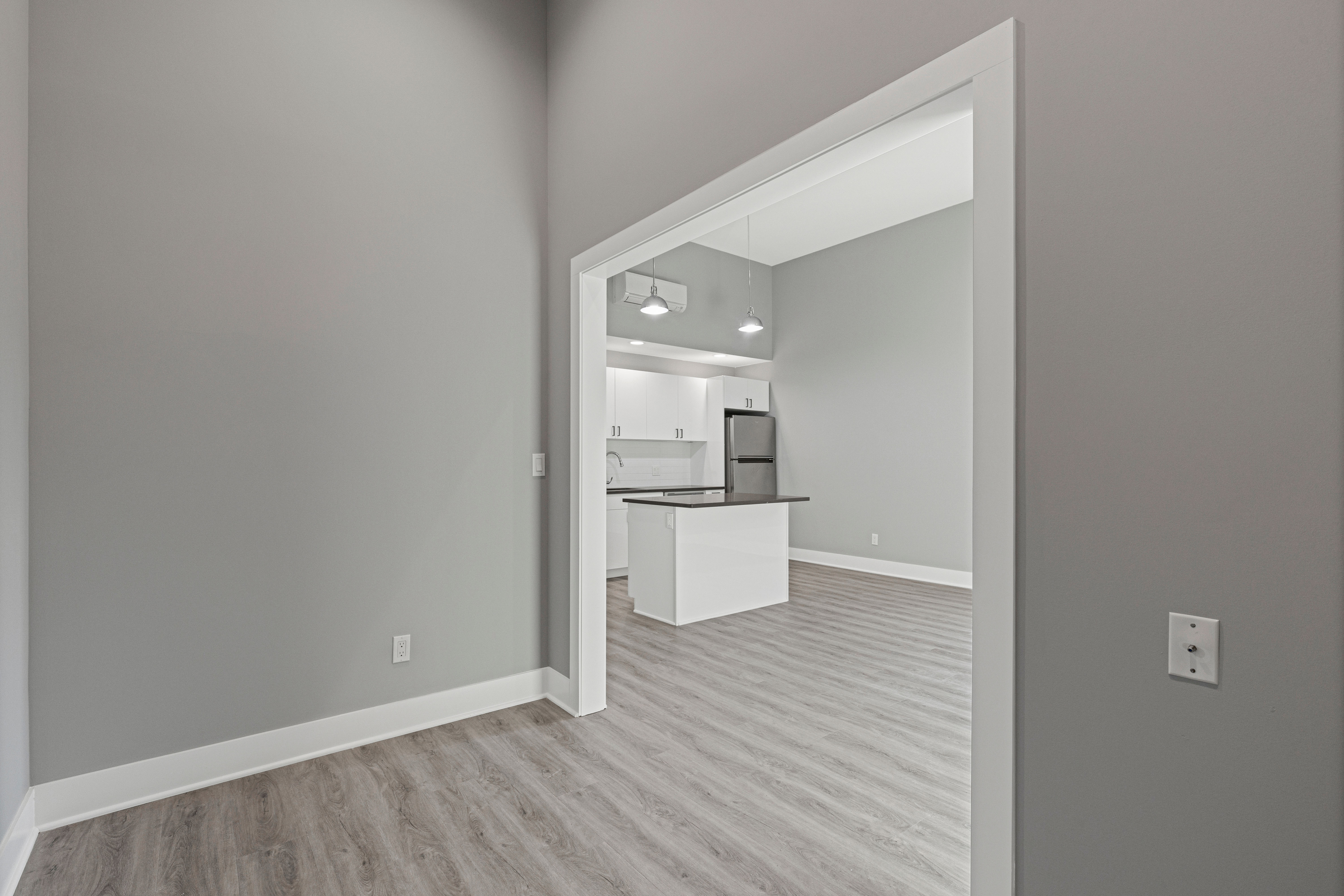 47 Beekman Avenue 34